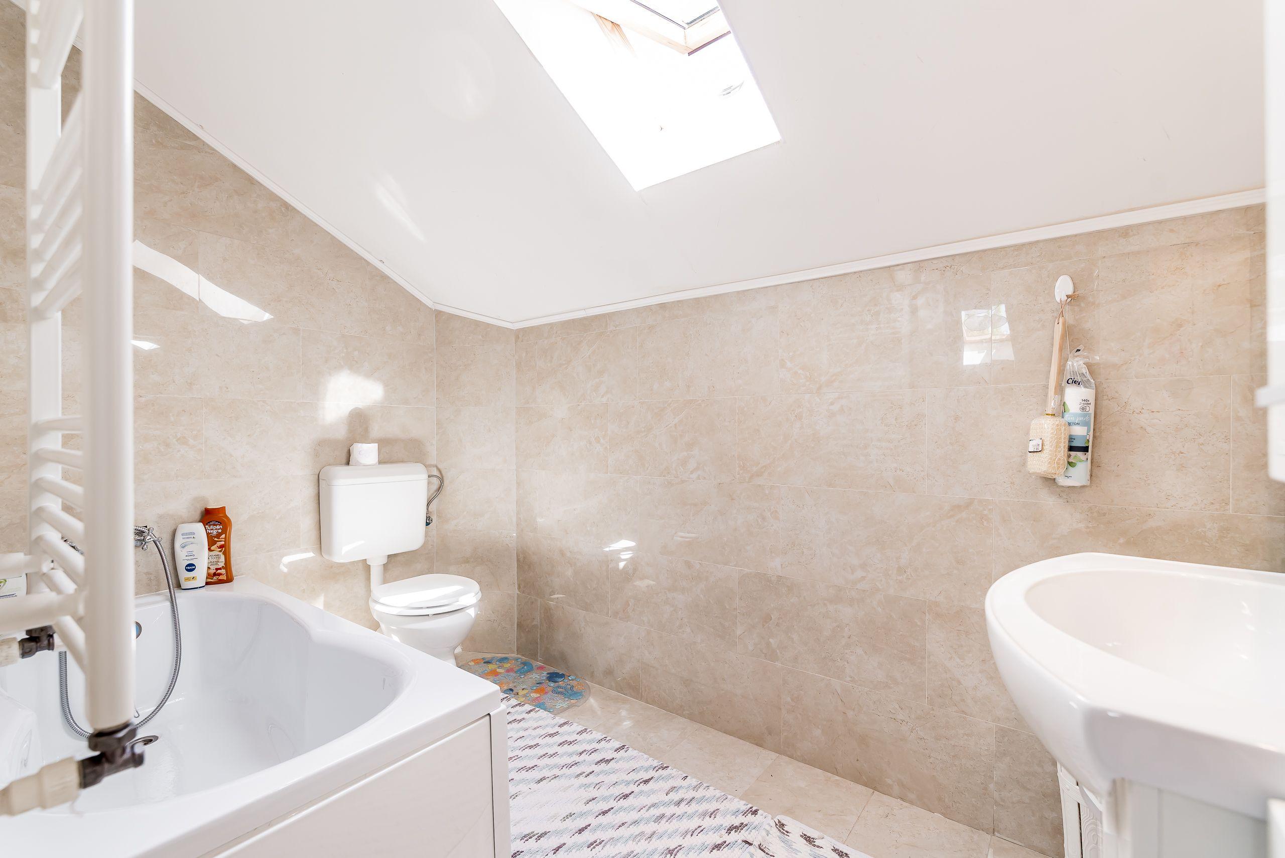 Apartament de închiriat cu 2 dormitoare, parcare inclusă, bloc nou - 3