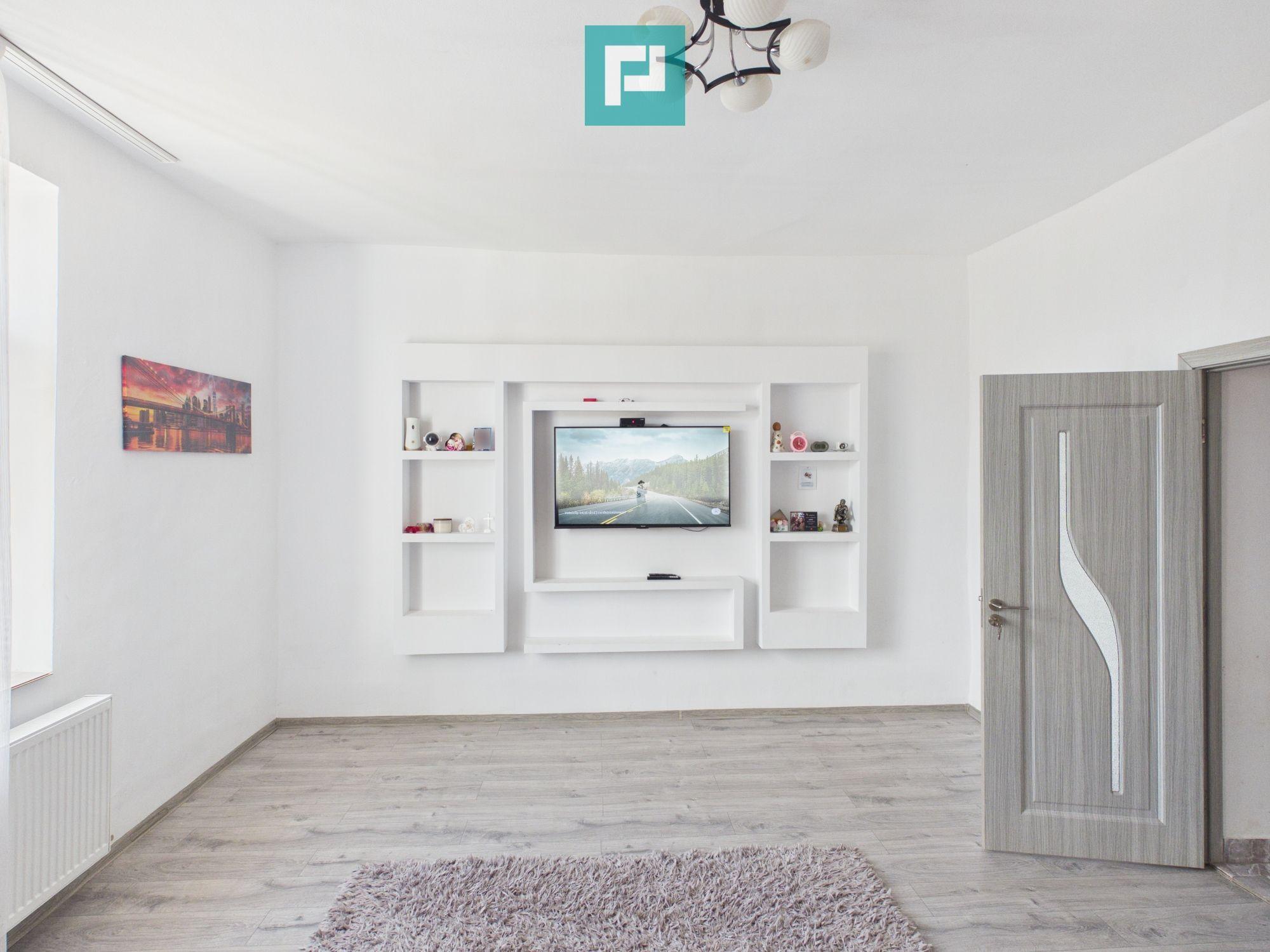 Casă individuală 3 camere,teren de 1500Mp Bătania - 19