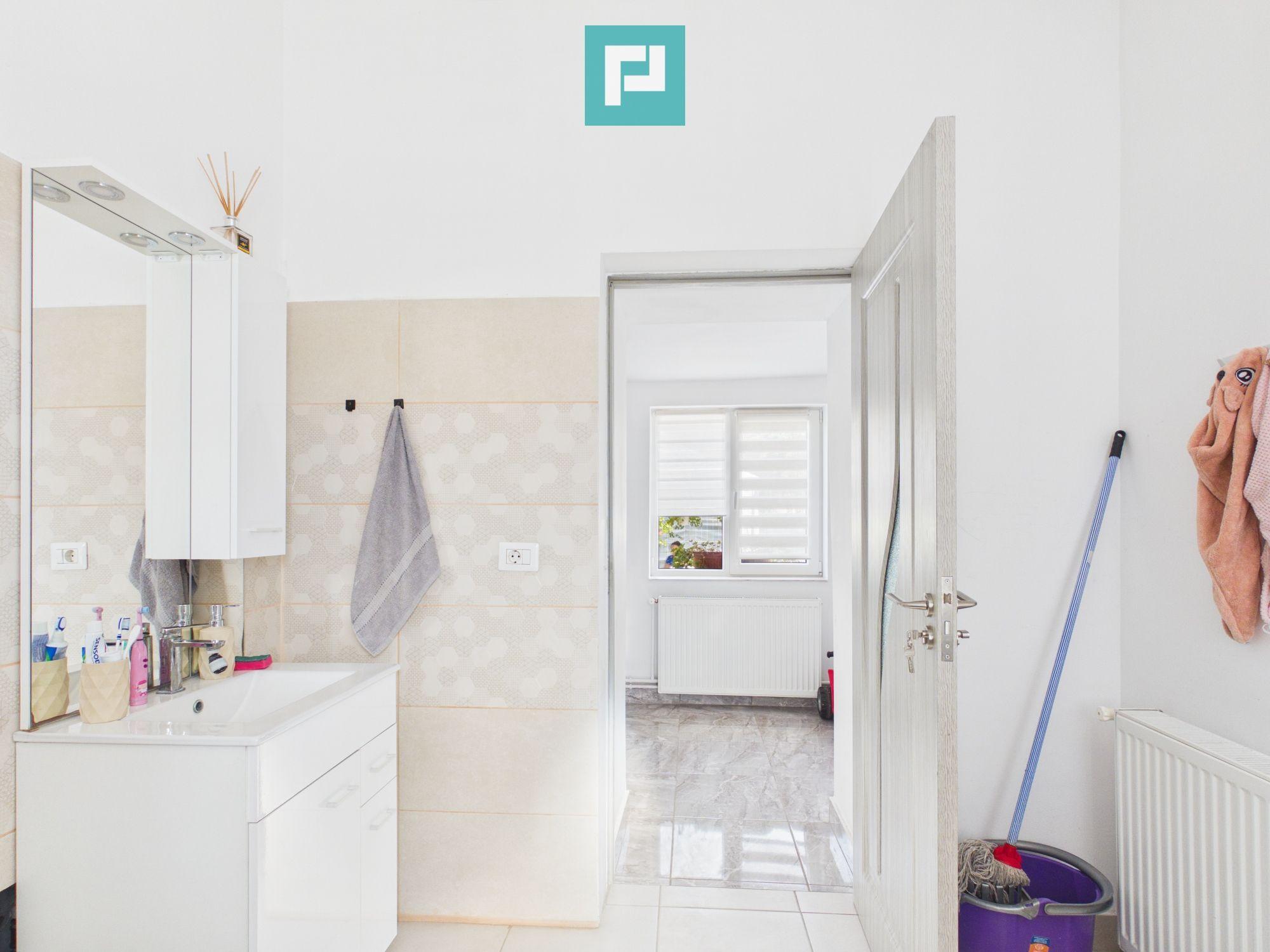 Casă individuală 3 camere,teren de 1500Mp Bătania - 25