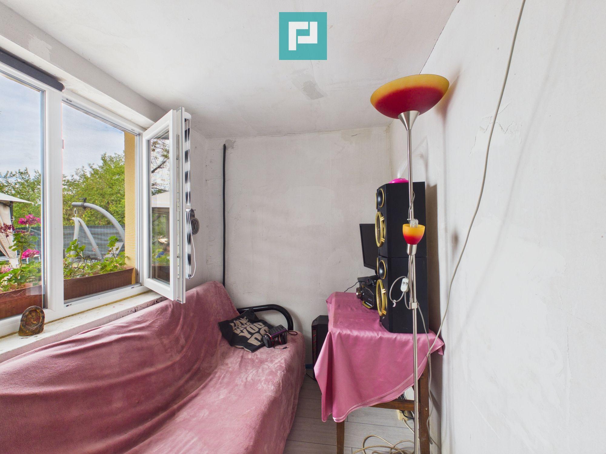 Casă individuală 3 camere,teren de 1500Mp Bătania - 9