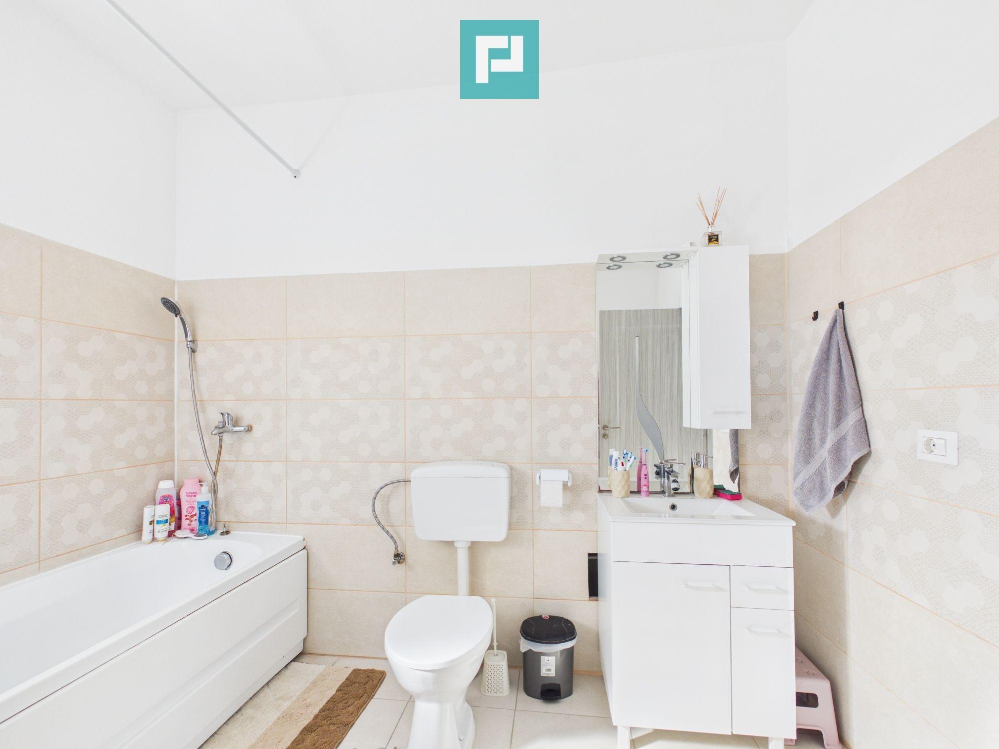 Casă individuală 3 camere,teren de 1500Mp Bătania - 24