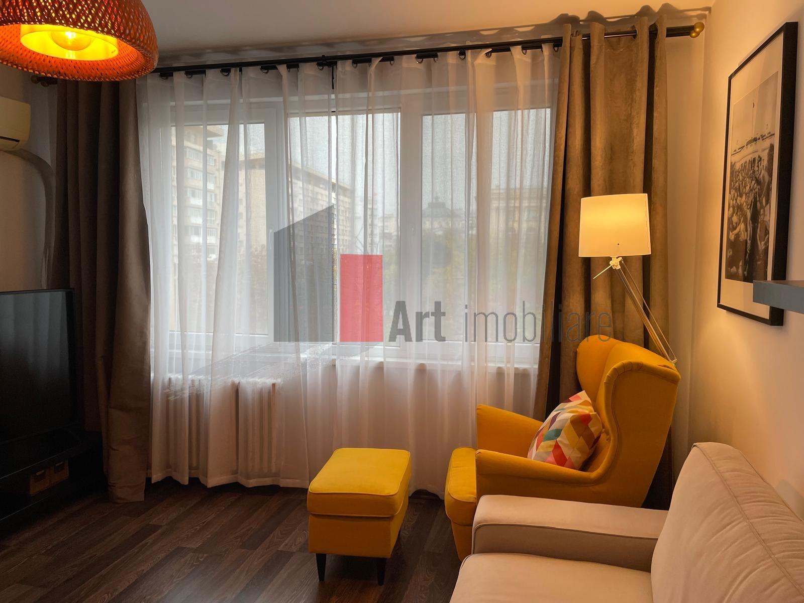 APARTAMENT 2 CAMERE -SALA PALATULUI - 21