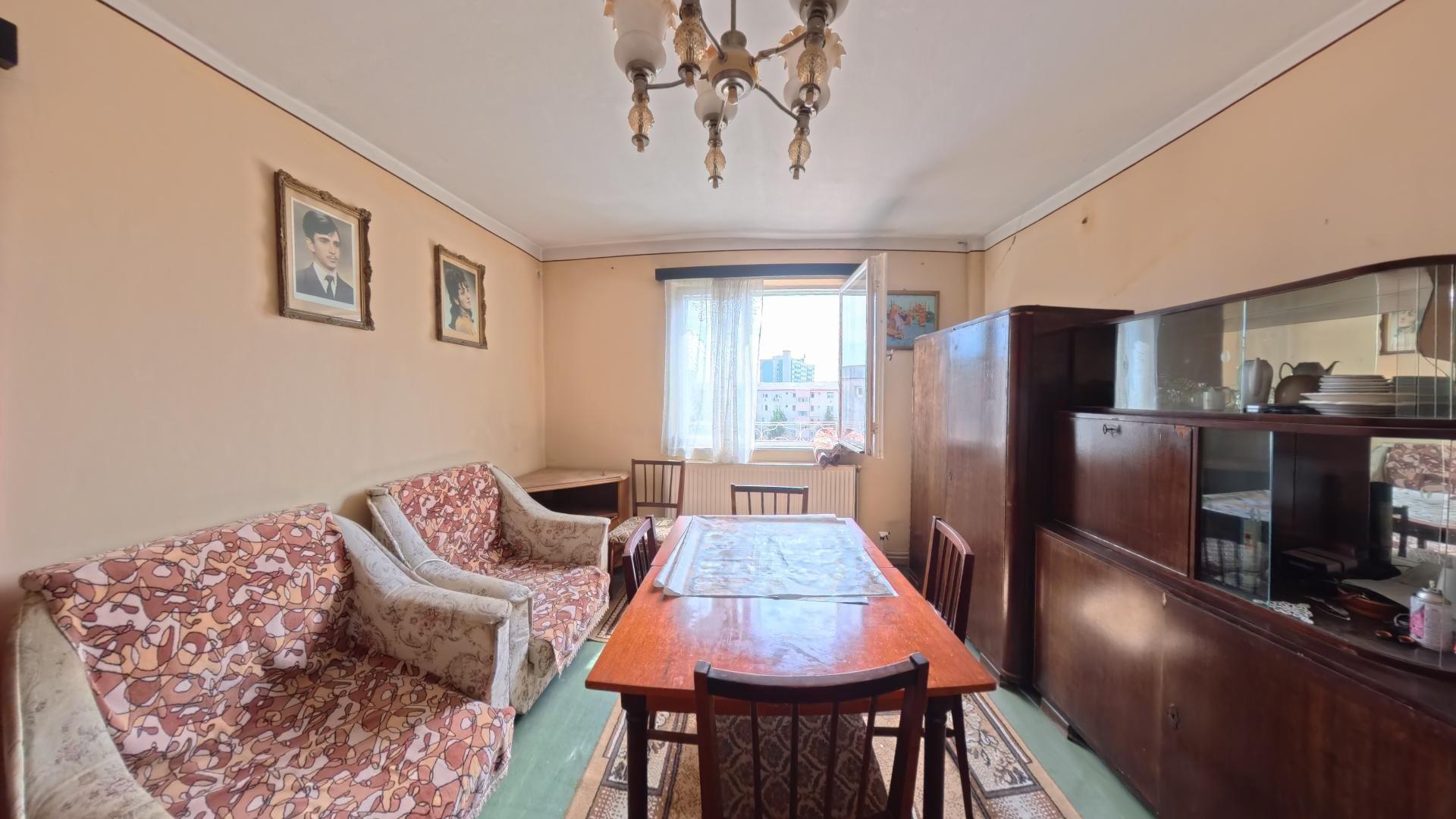 Apartament De Vanzare