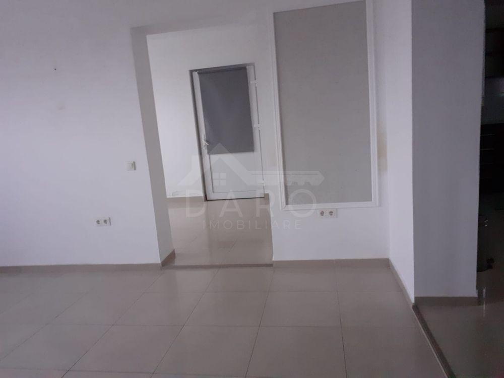 De vanzare imobil 62 mp-casa cu curte comuna -pret negociabil - 4