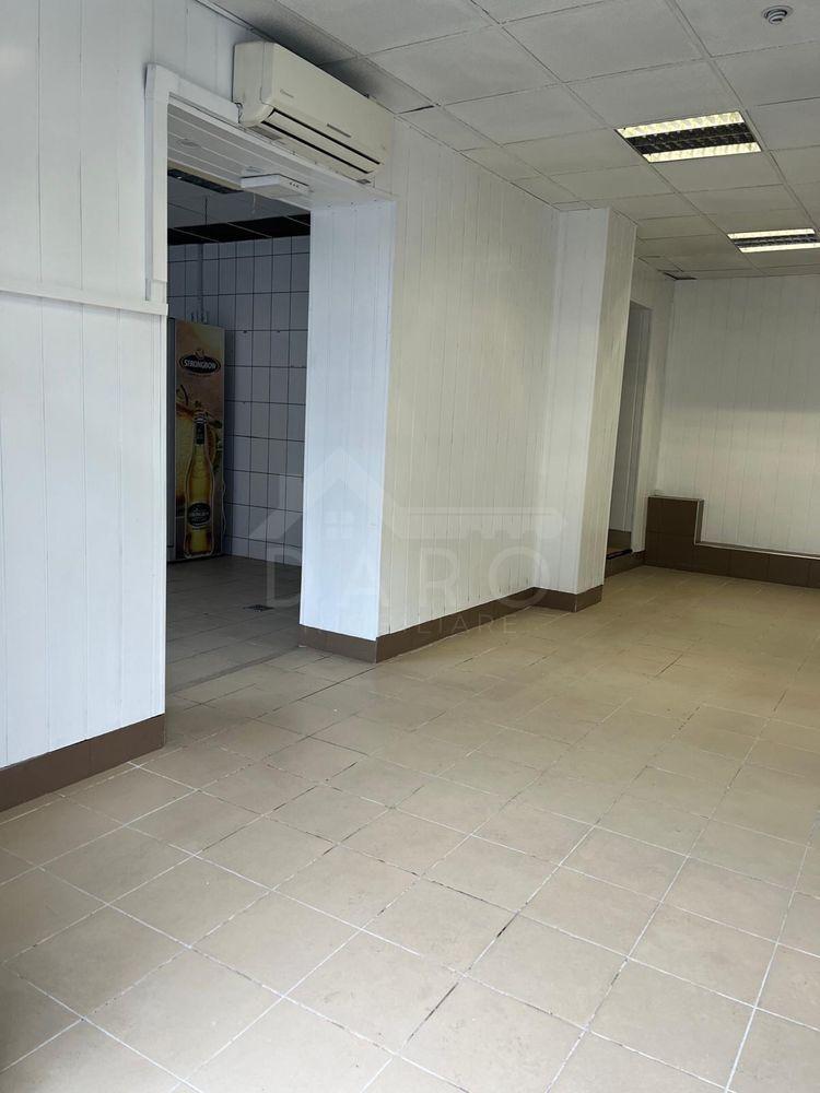 Închiriez spațiu comercial - 3