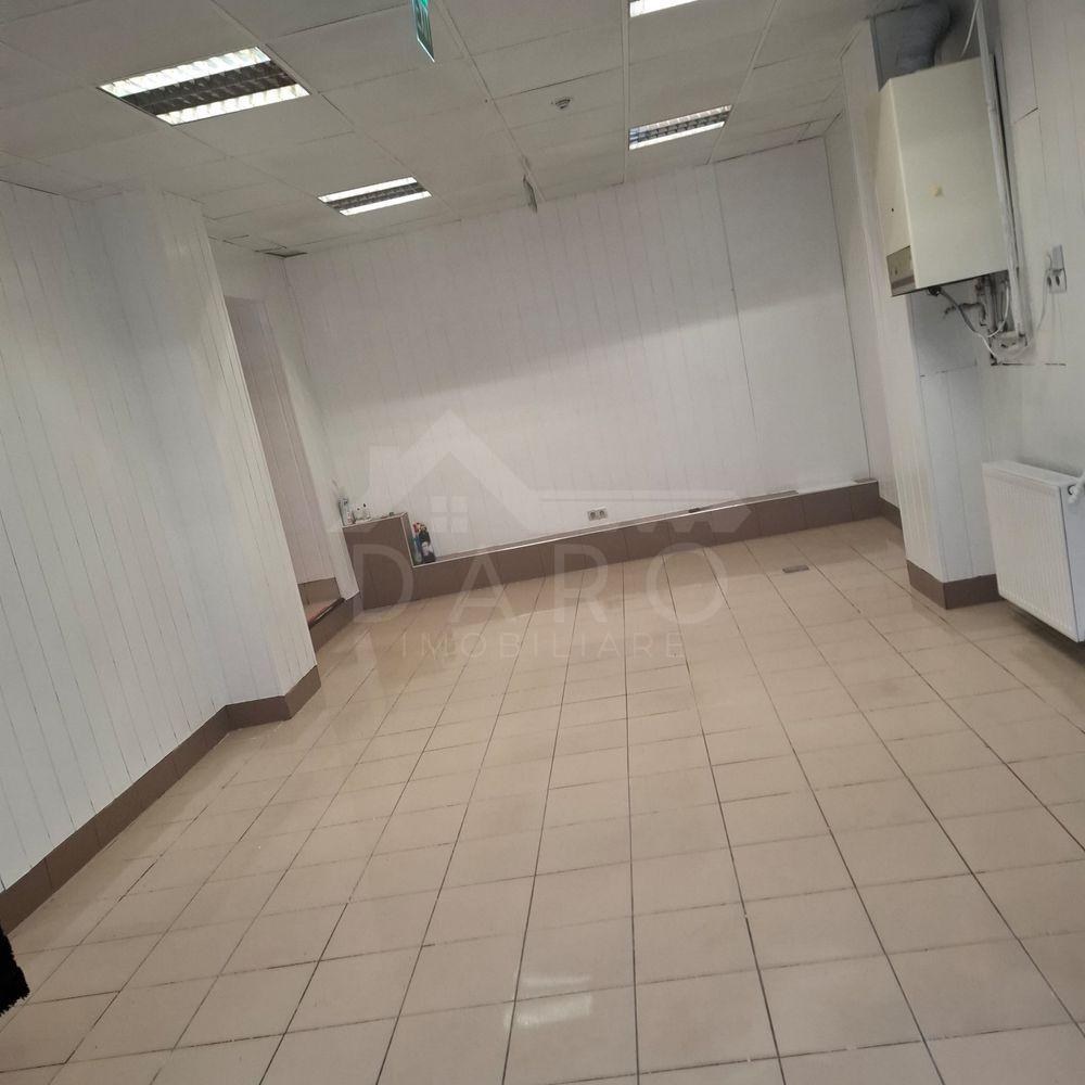 Închiriez spațiu comercial - 2