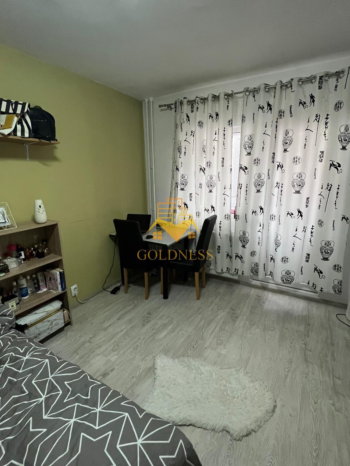 O camera, 22 mp, Zorilor str. Observatorului Zona Golden Tulip, UMF - 4