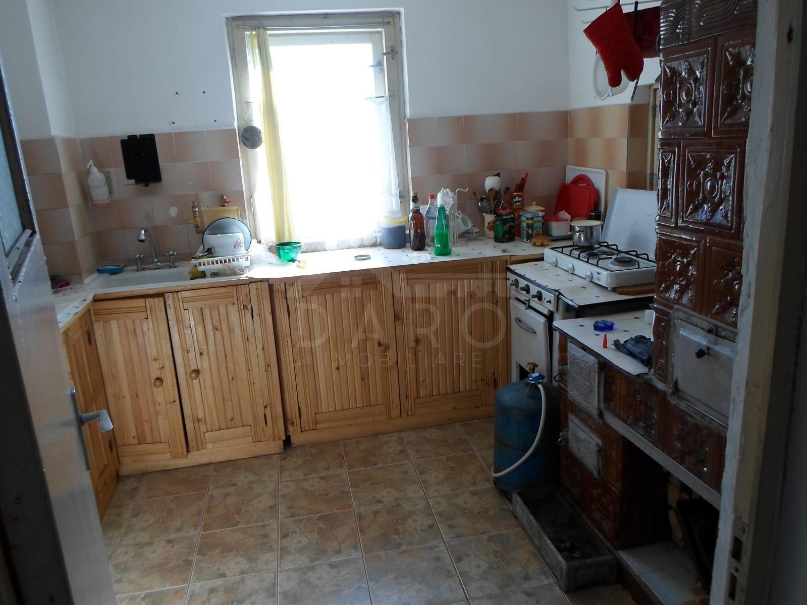 Casă cu etaj , de cărămidă, pe teren de 1680 M2, intabulat și cu cadastru,la Neagra, jud. Mureș - 7