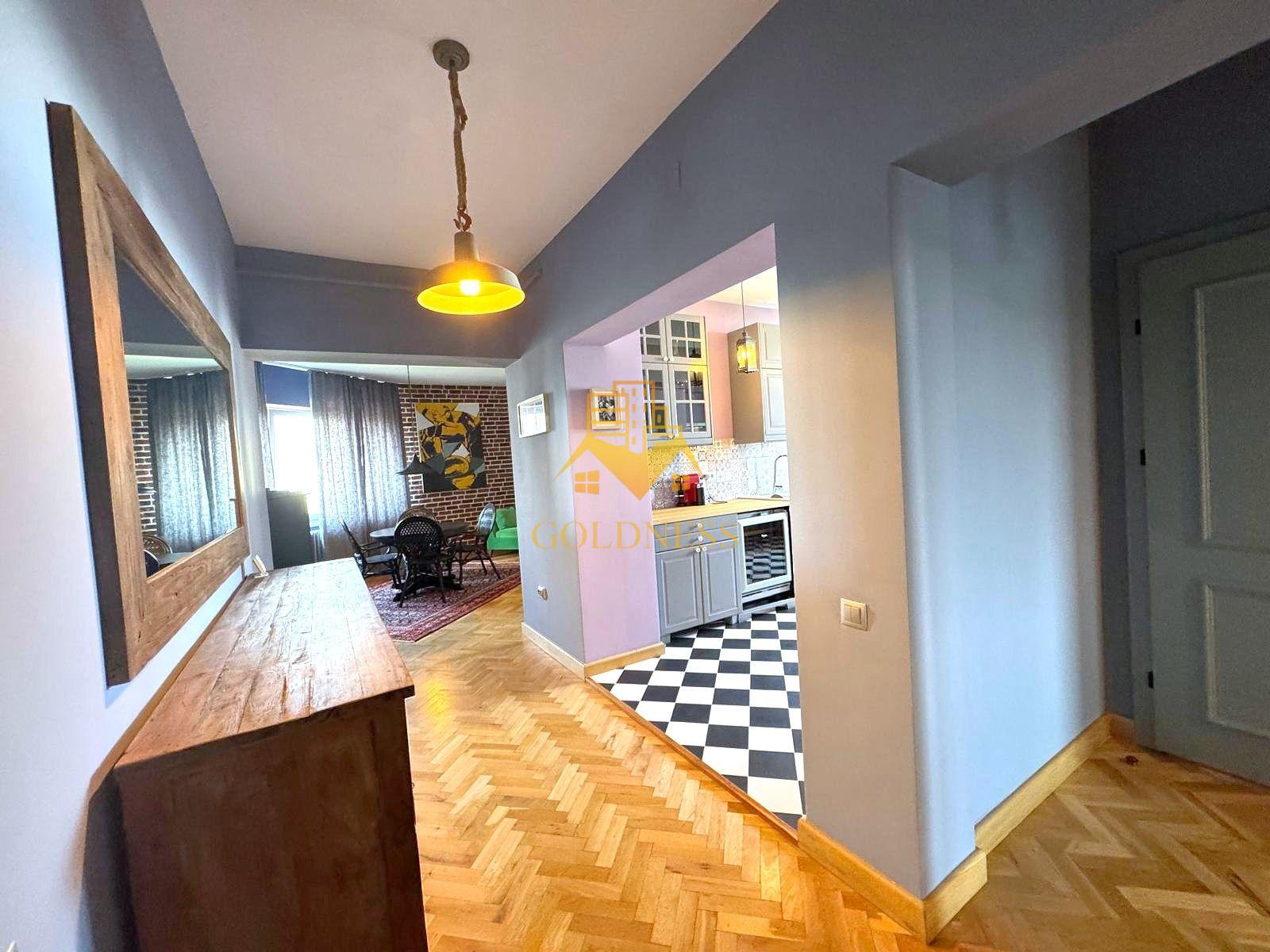 3 camere, Semicentral, 117mp, The Office, Bosch, Ntt Data, Paris - 8