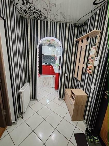 De inchiriat apartament cu finisaje de lux , Port, 2 camere, parter, 350 E - 3