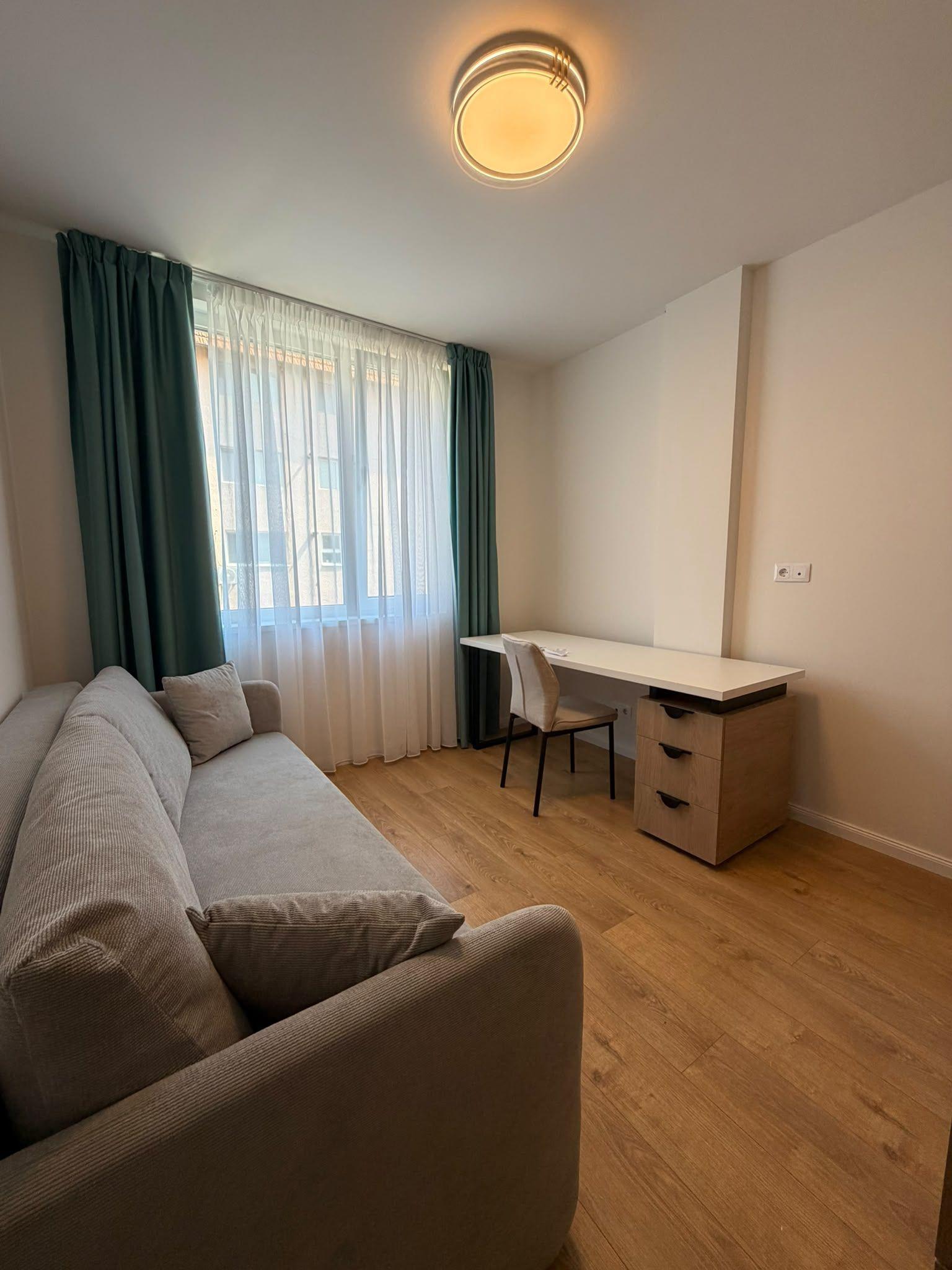 Apartament 3 camere, 2 bai, balcon, etaj intermediar, parcare - 10