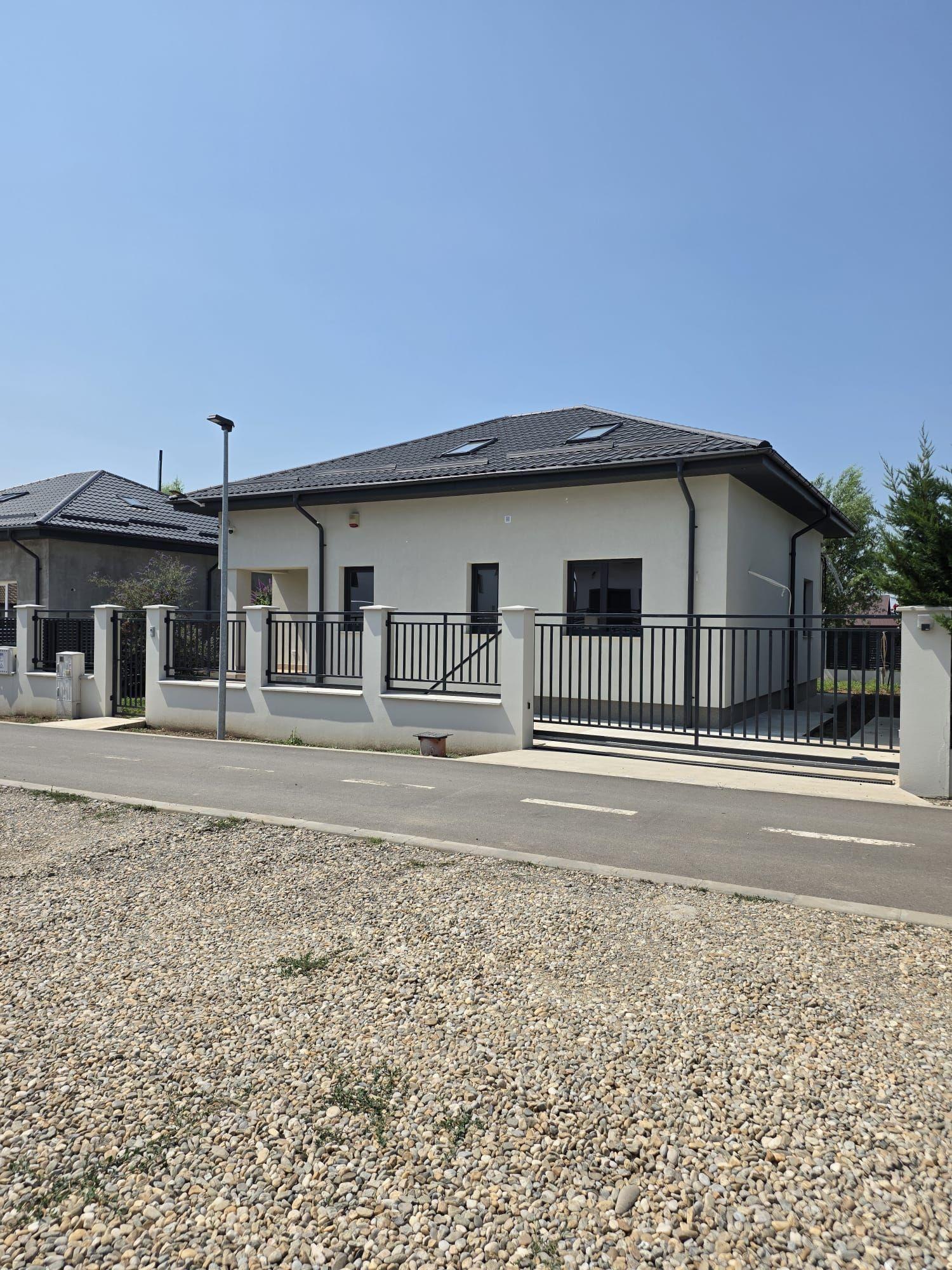 Vanzare casa Buftea - 1