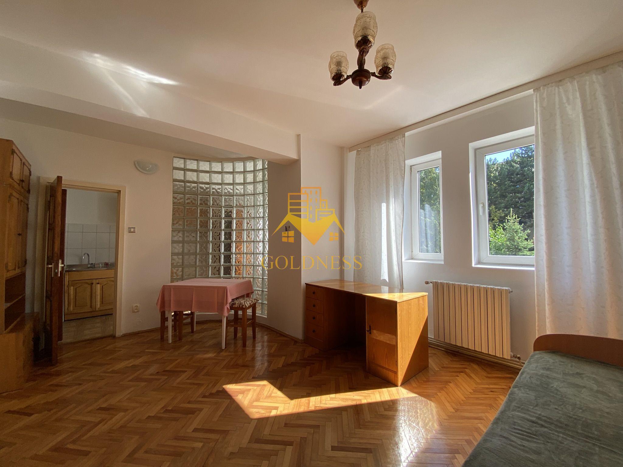 Apartament 48 mp vis-a-vis de UTCN Zorilor. Bloc 2001, zona Sigma! - 1