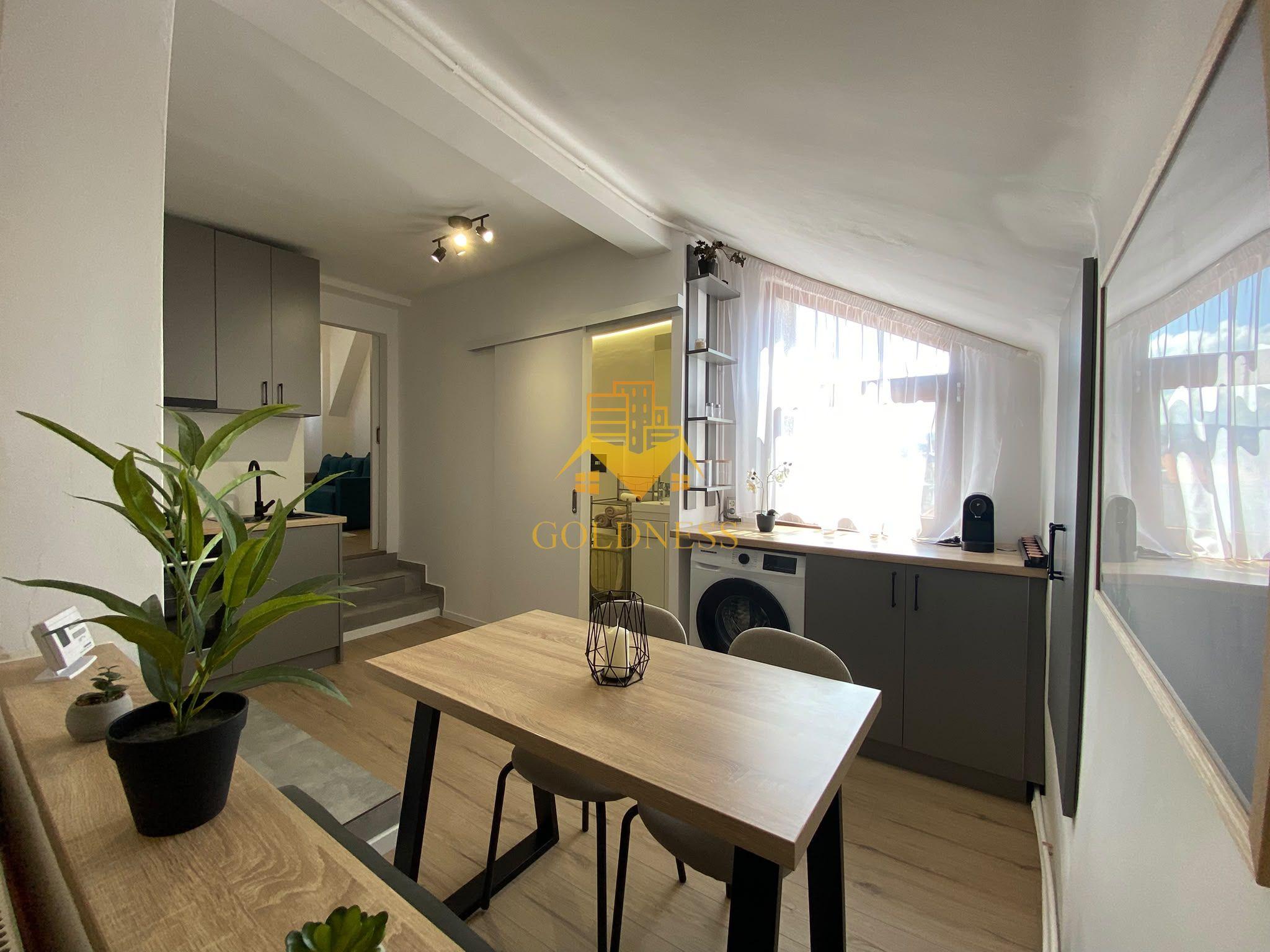 Apartament 40 mp la 2 minute de Piata Muzeului! Bloc istoric cu lift! - 1