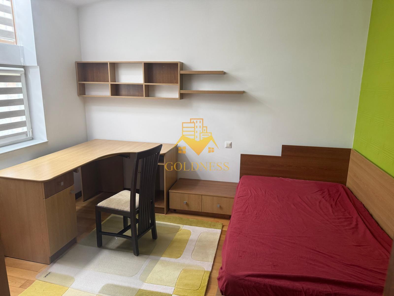 Casa individuala 5 camere zona centrala , 210 mp si garaj propriu! - 6