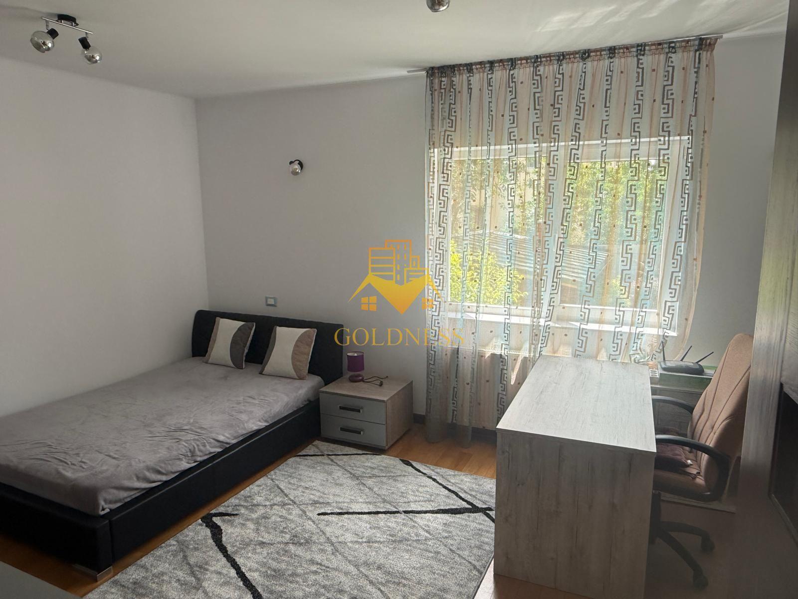 Casa individuala 5 camere zona centrala , 210 mp si garaj propriu! - 8