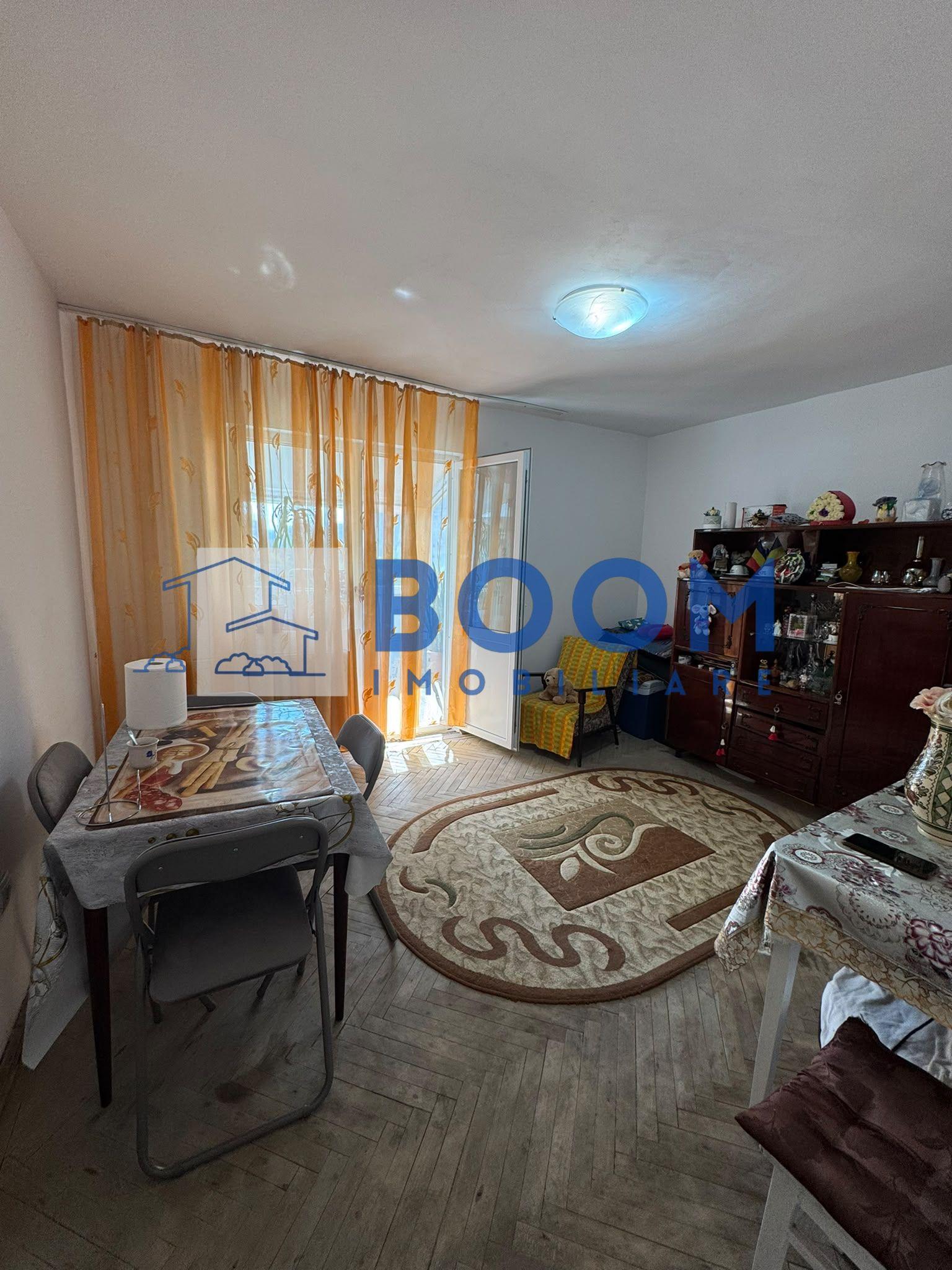 Apartament 3 camere Tic Tac | Decomandat | - 2