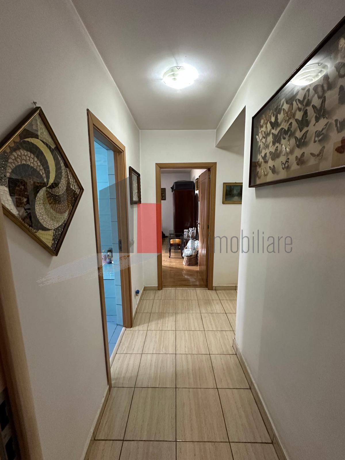 3 camere Prelungirea Ghencea - imobil 2014 - 12