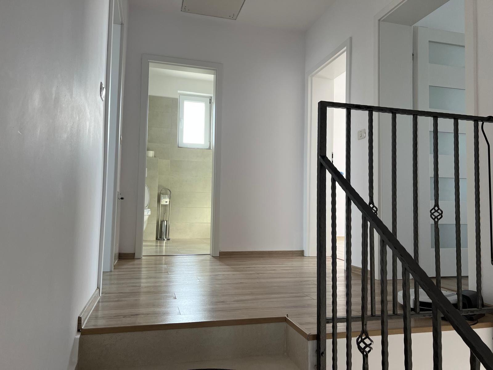 Duplex de închiriat în Dumbrăvița – 4 camere, 130 mp, teren 360 mp - 11