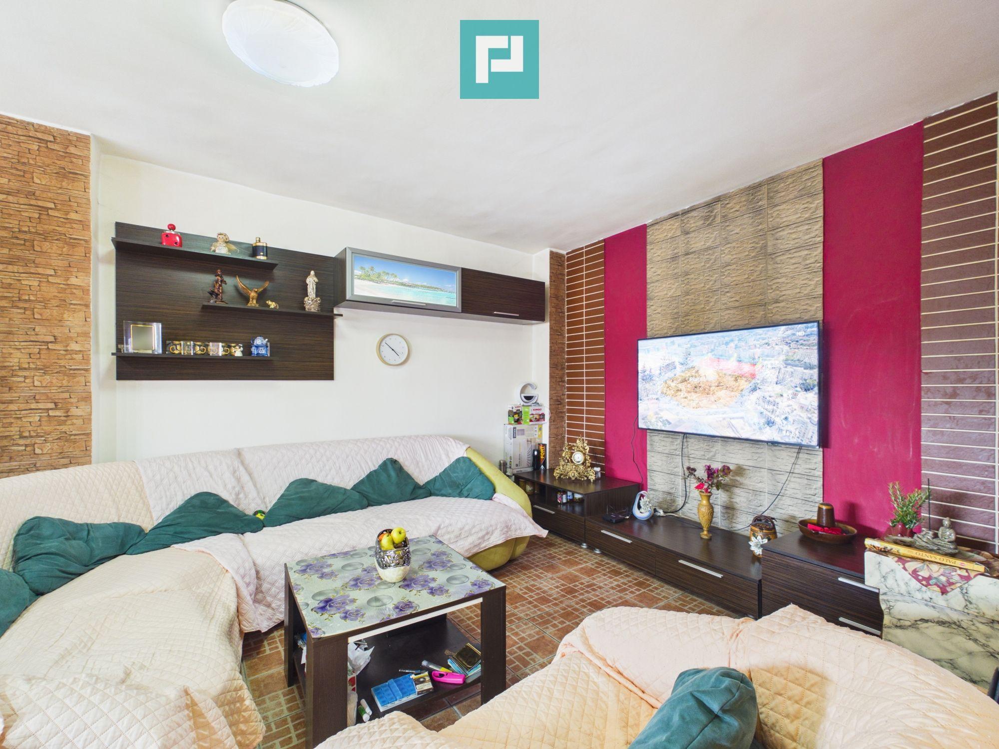 Apartament 3 camere | Etaj 2 | Zona Soarelui - 1
