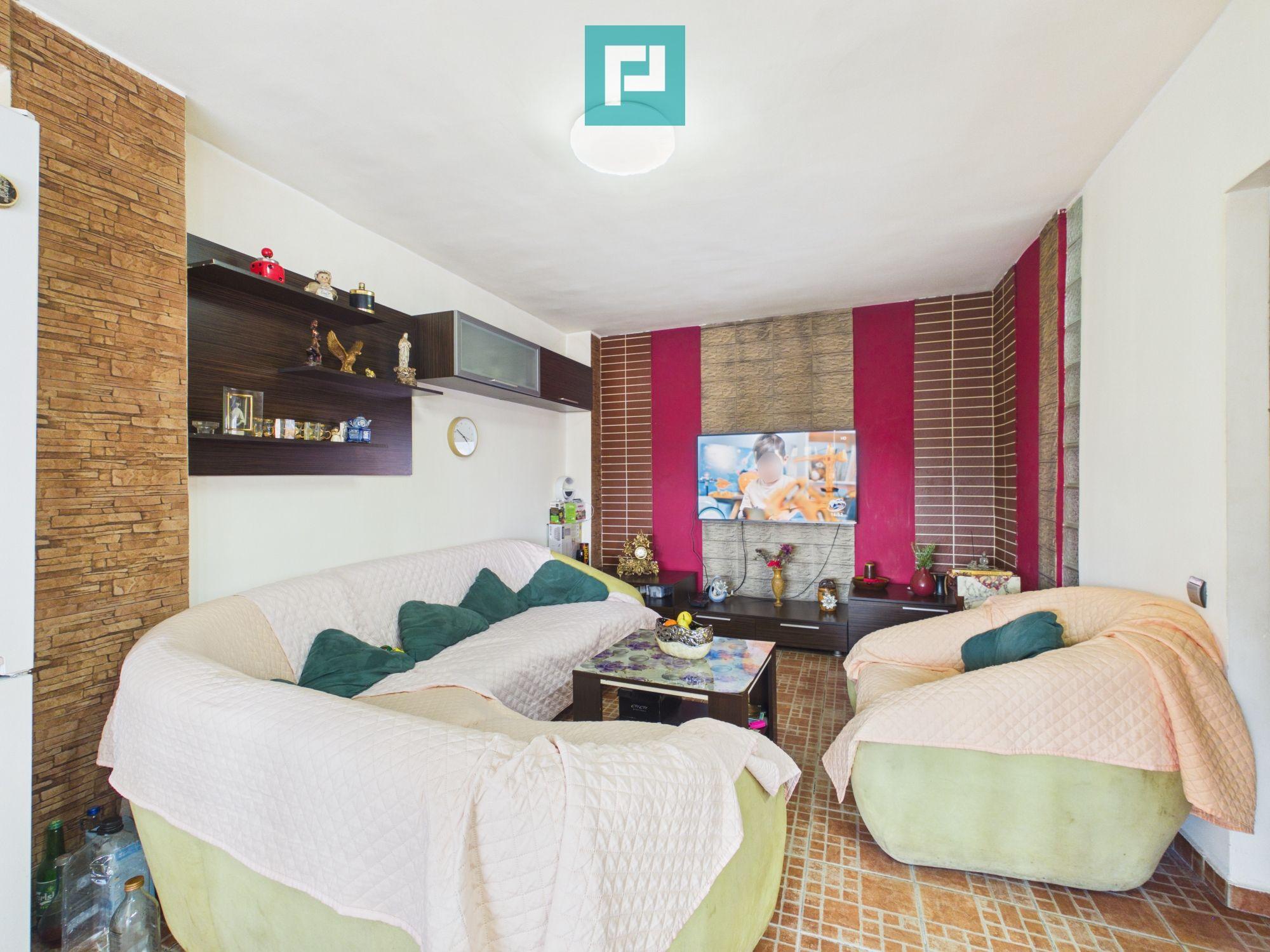 Apartament 3 camere | Etaj 2 | Zona Soarelui - 1