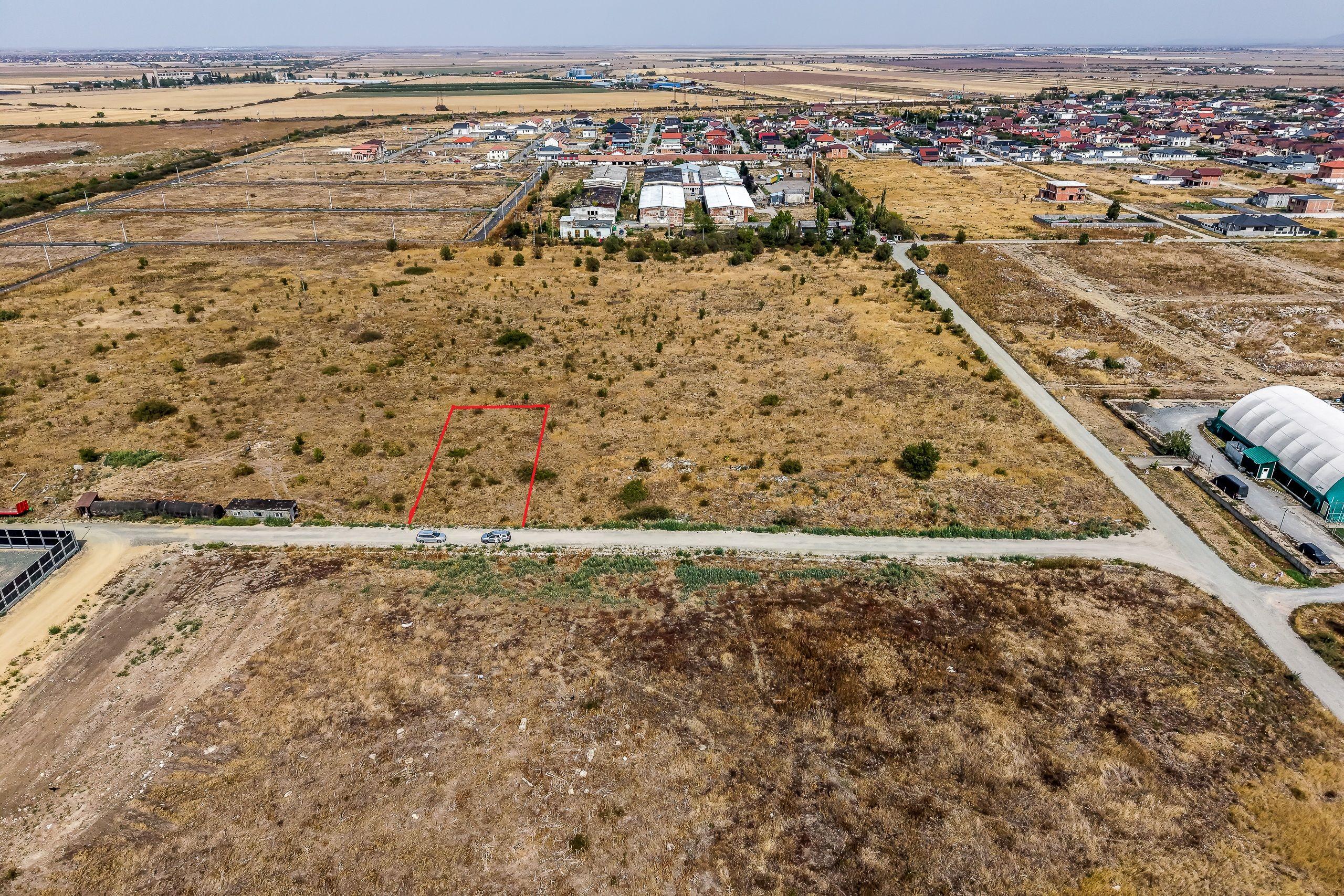 Teren intravilan 611 mp | Front stradal peste 17 m | Vladimirescu - 2
