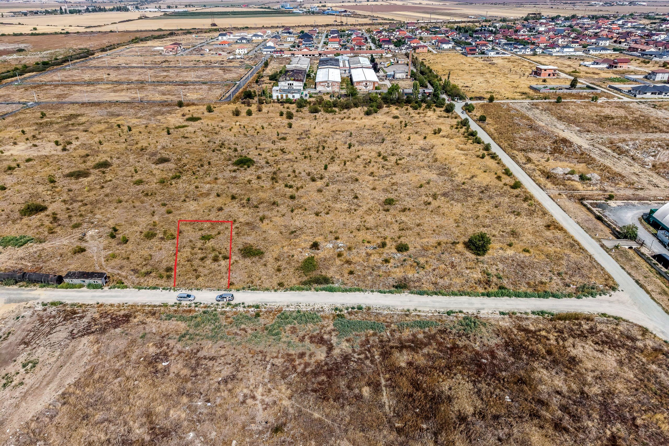 Teren intravilan 611 mp | Front stradal peste 17 m | Vladimirescu - 4