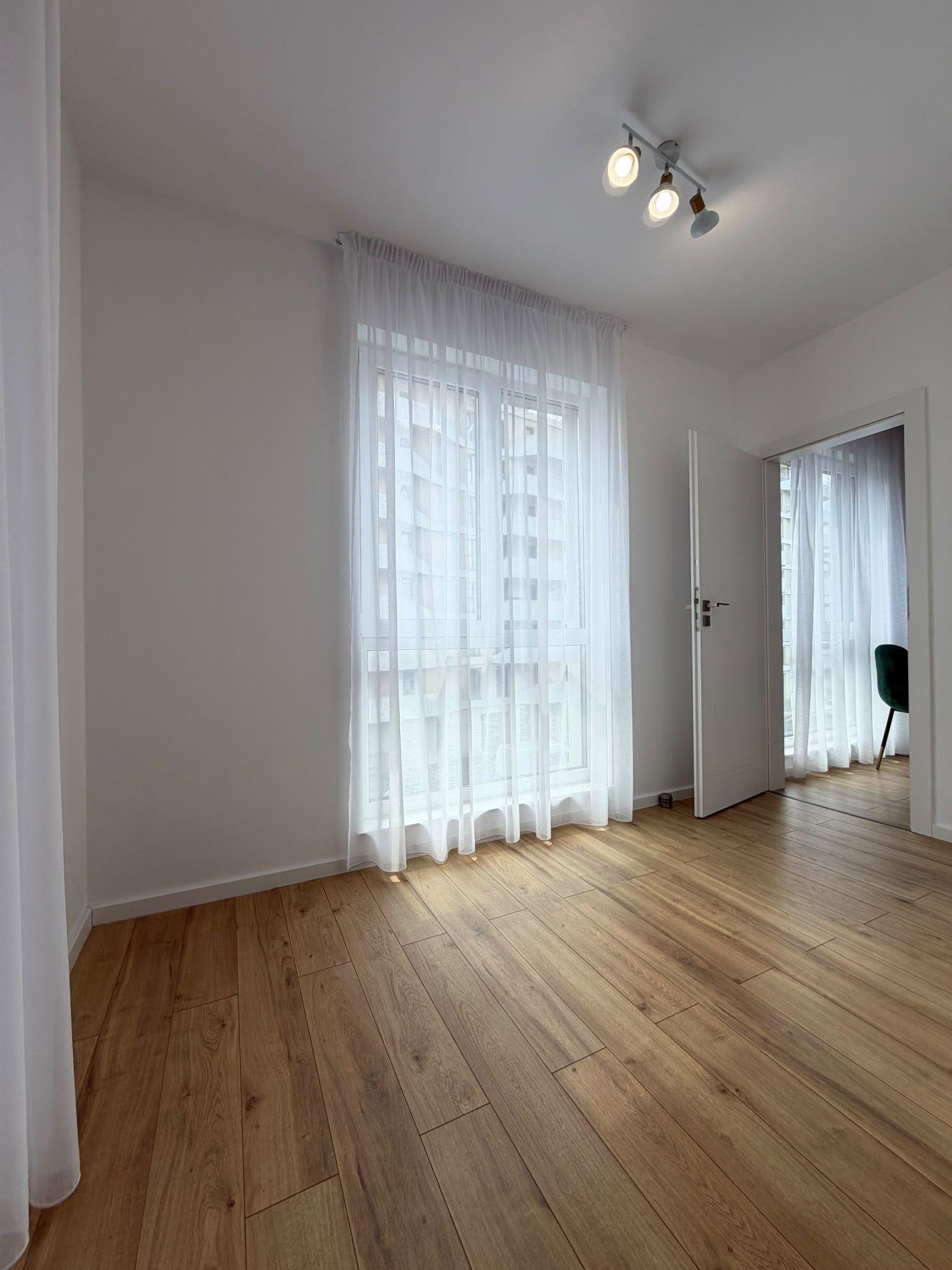 Apartament 2 camere, balcon, etaj intermediar, garaj, zona Eroilor - 7
