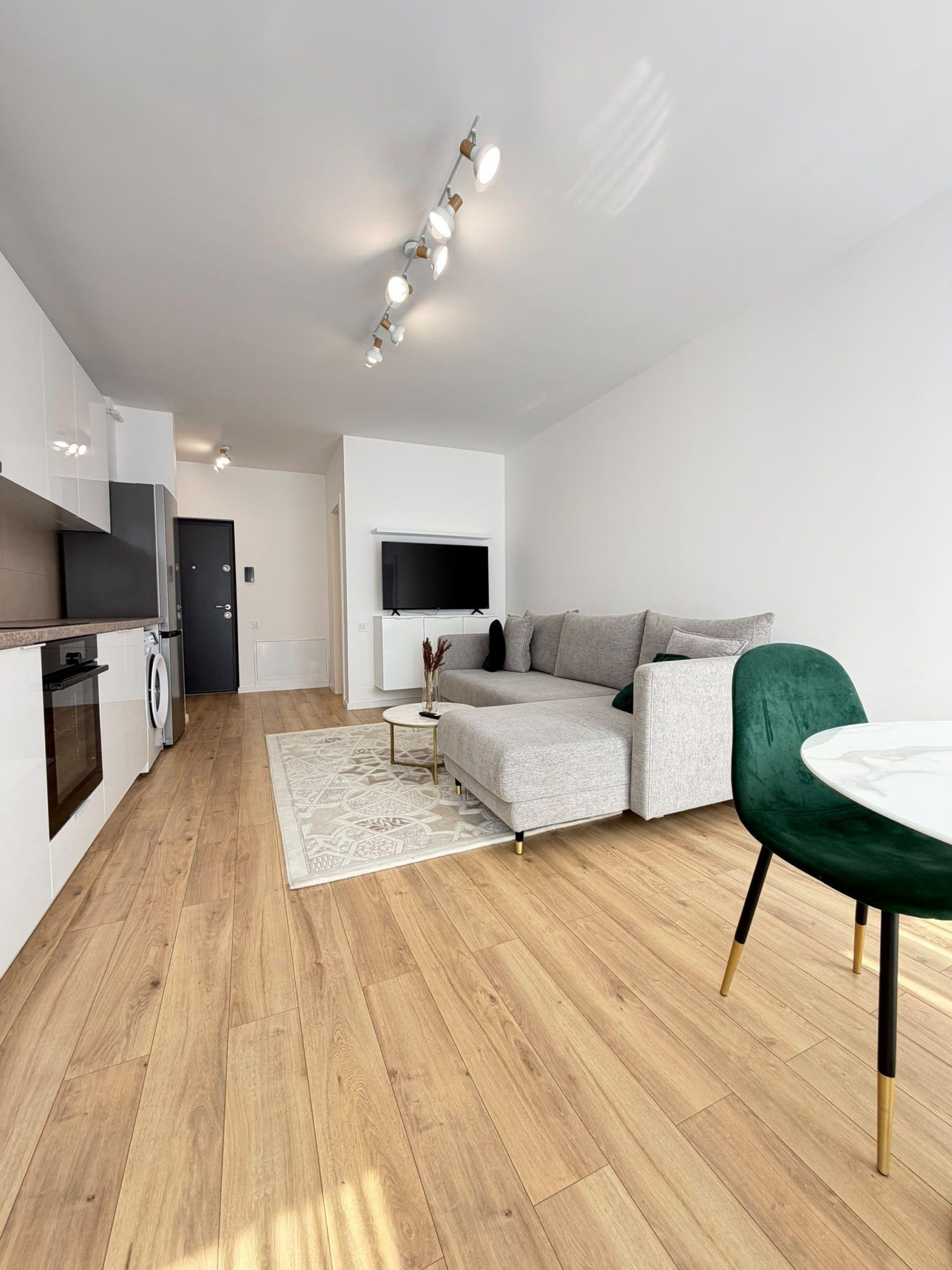 Apartament 2 camere, balcon, etaj intermediar, garaj, zona Eroilor - 1