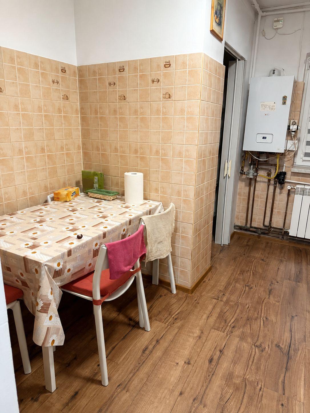 Apartament renovat cu 3 camere și 2 băi, 63 mp – zona Dâmbovița - 6