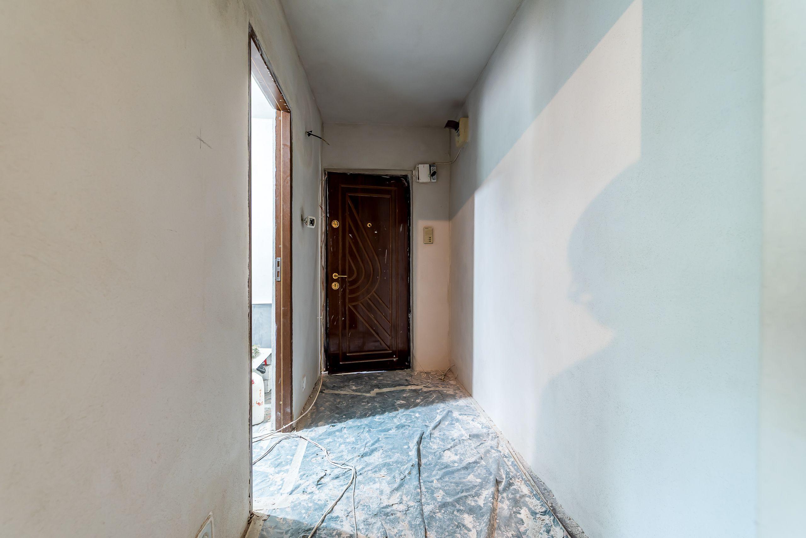 Apartament cu 2 camere semifinisat la etajul 1 in Micalaca Comision 0 - 2