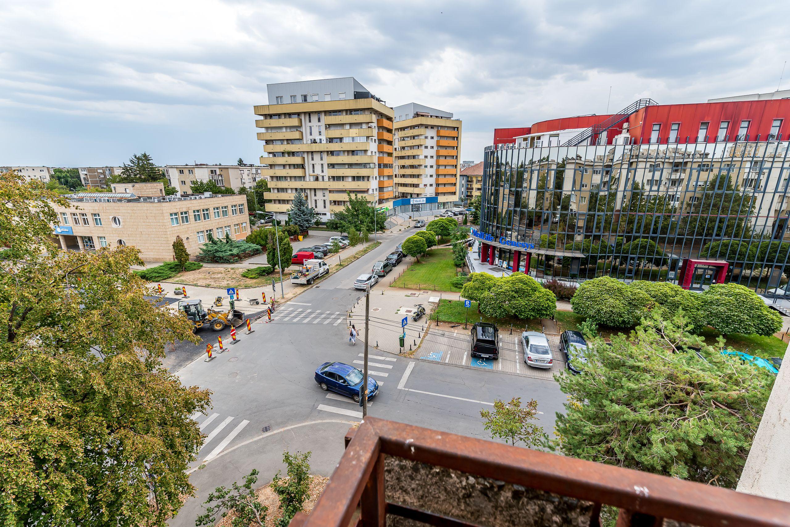 Apartament 2 camere decomandat | Zona Genesys Arad - 8