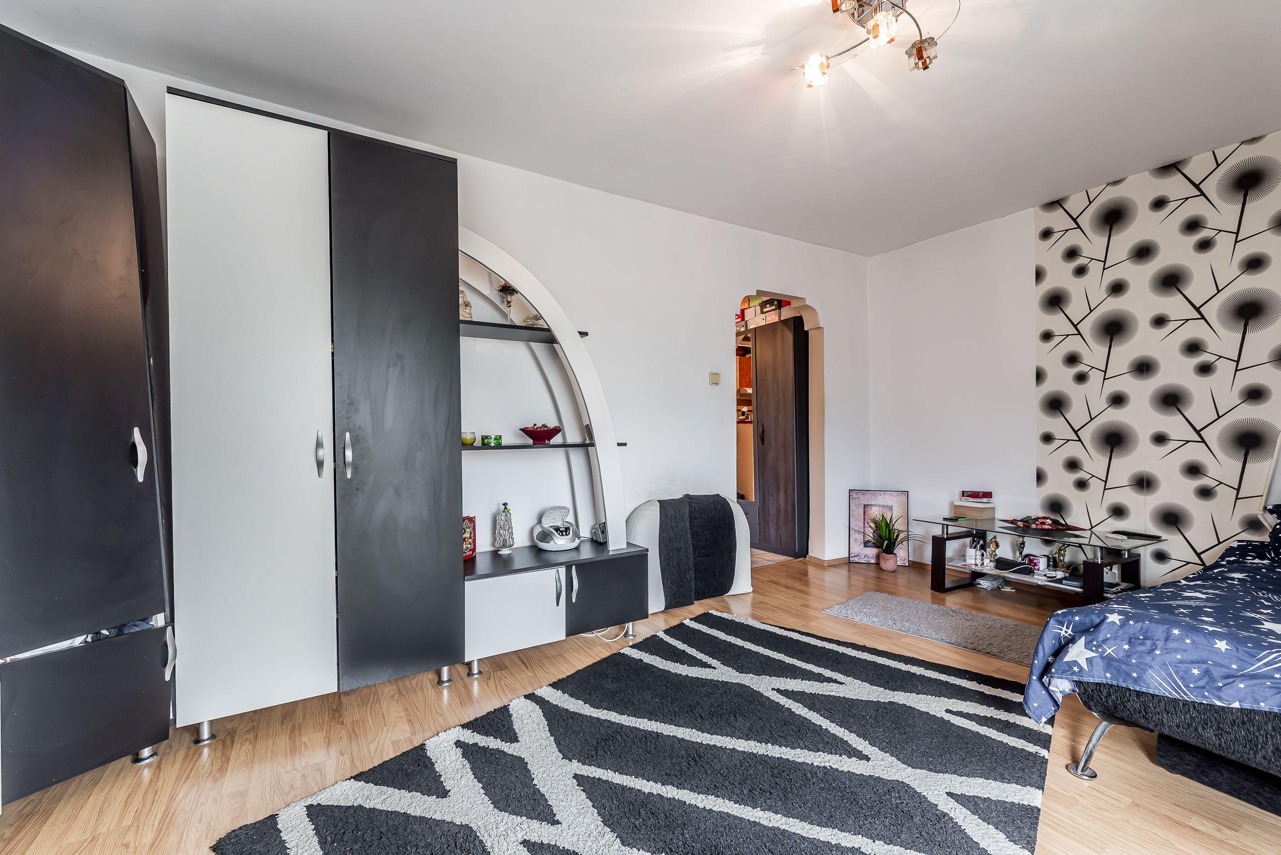 Apartament 2 camere decomandat | Zona Genesys Arad - 3