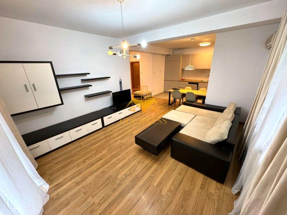 2 camere, Andrei Muresanu,Grand Hotel Italia, Trifoiului - 1