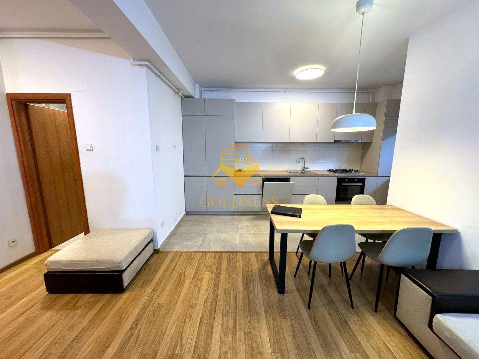 2 camere, Andrei Muresanu,Grand Hotel Italia, Trifoiului - 3