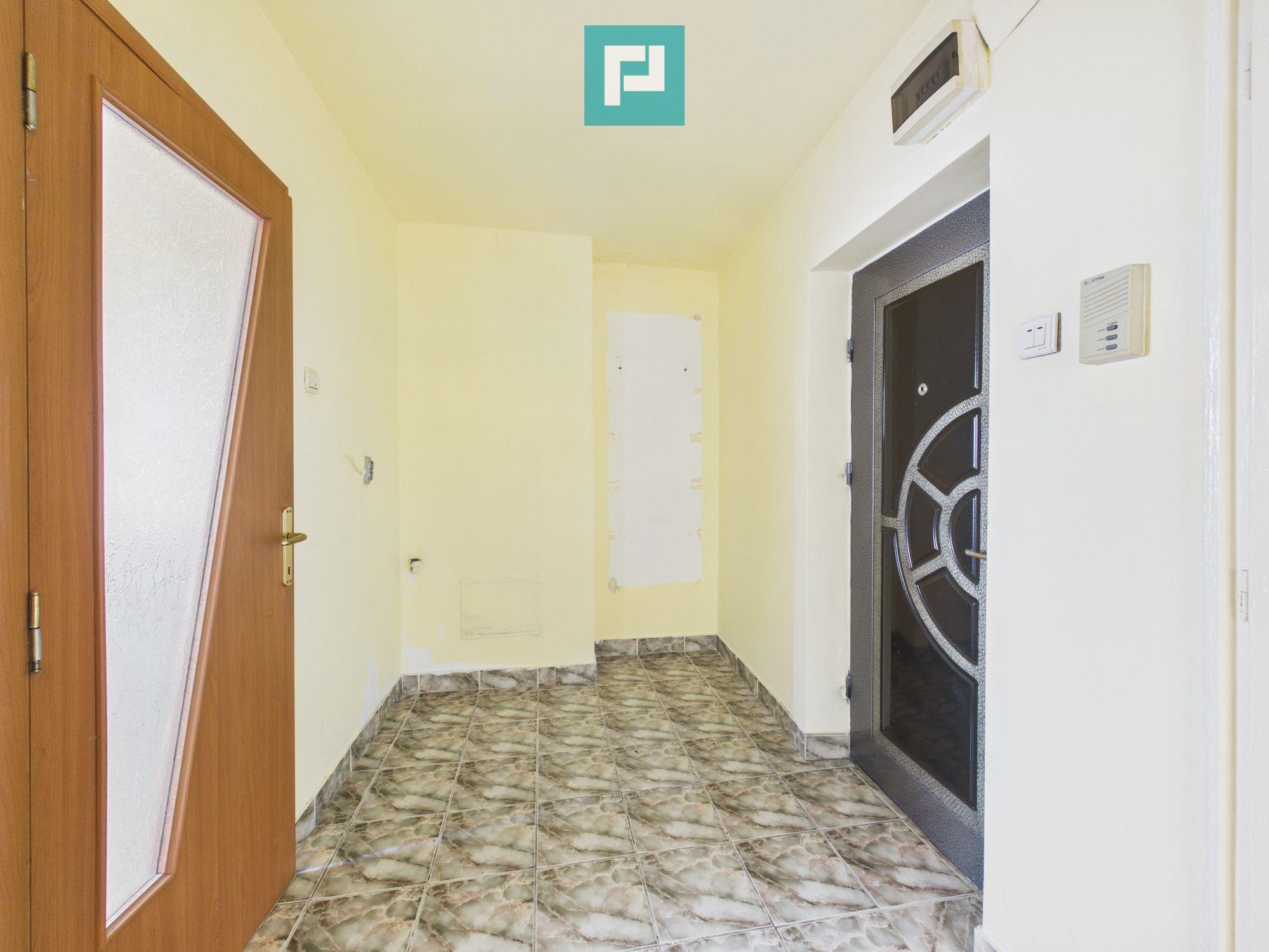 Bd. Unirii-Piața Alba Iulia, apartament 2 camere - 4
