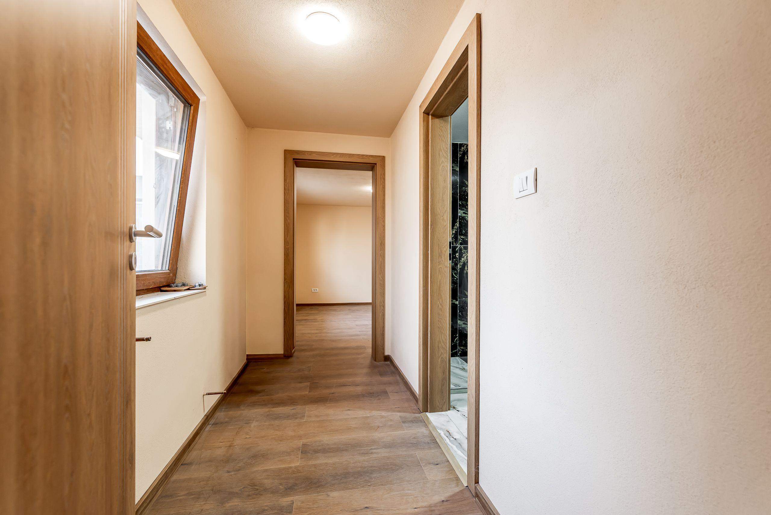Casă individuală în Aradul Nou zona Tabacovici, aproape de Mureș - 6