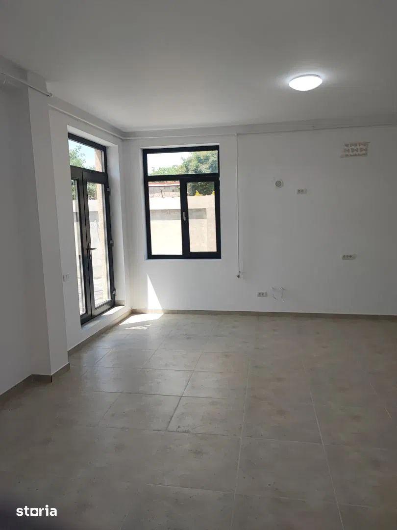 Inchiriez spatiu comercial -189mp - Titan - Bv Nicolae Grigorescu - 4