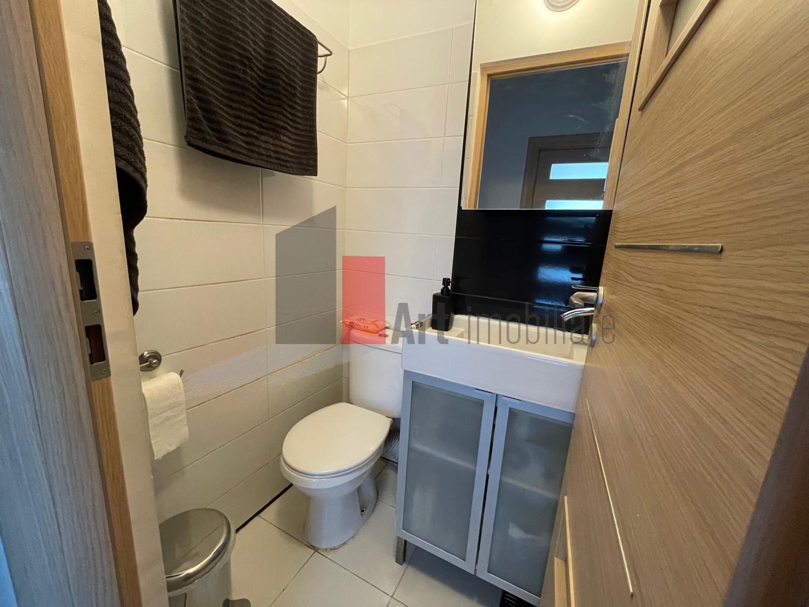 APARTAMENT 2 CAMERE -SALA PALATULUI - 14