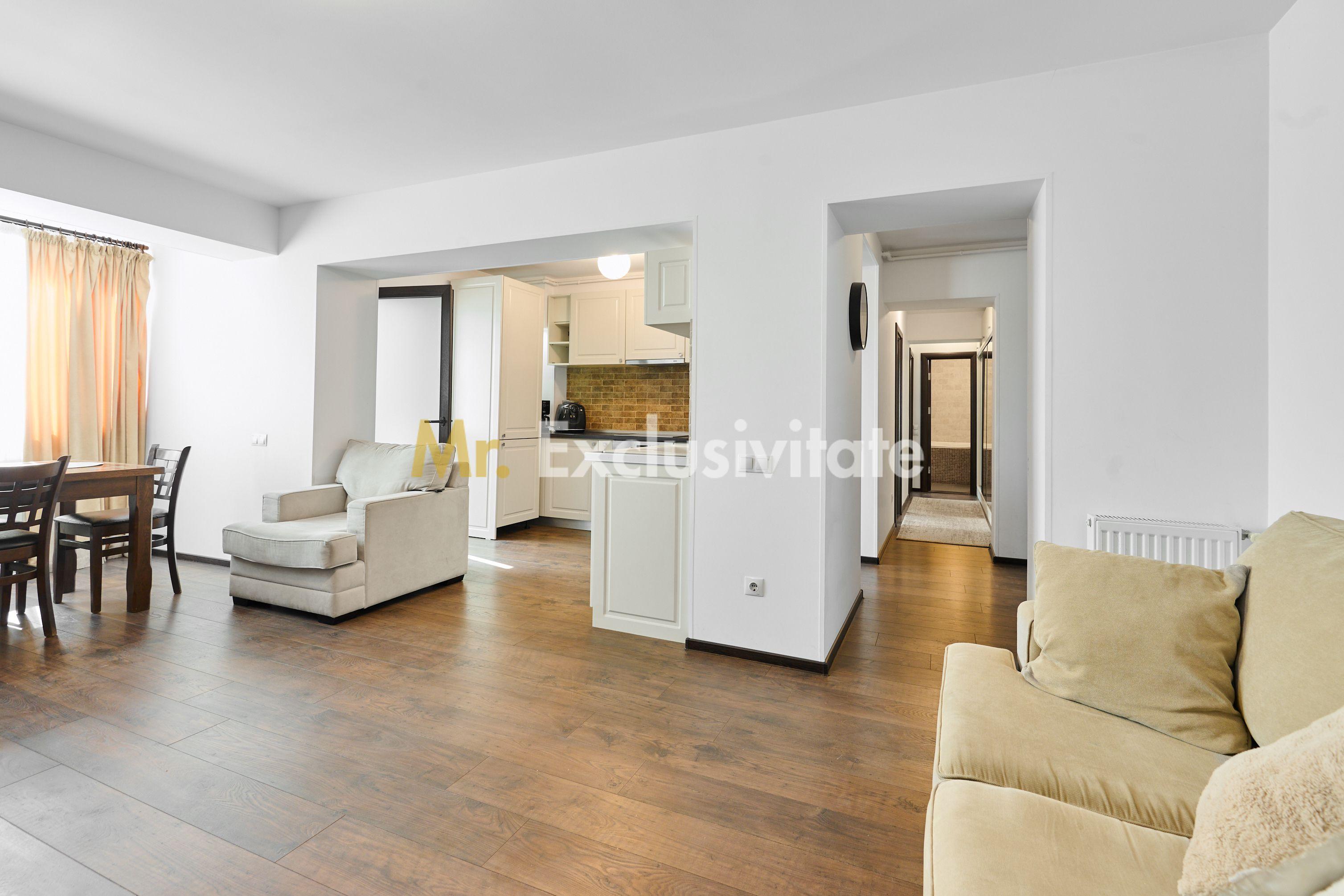Apartament 3 camere Pitești, zonă Ultracentrala- etaj intermediar - 4