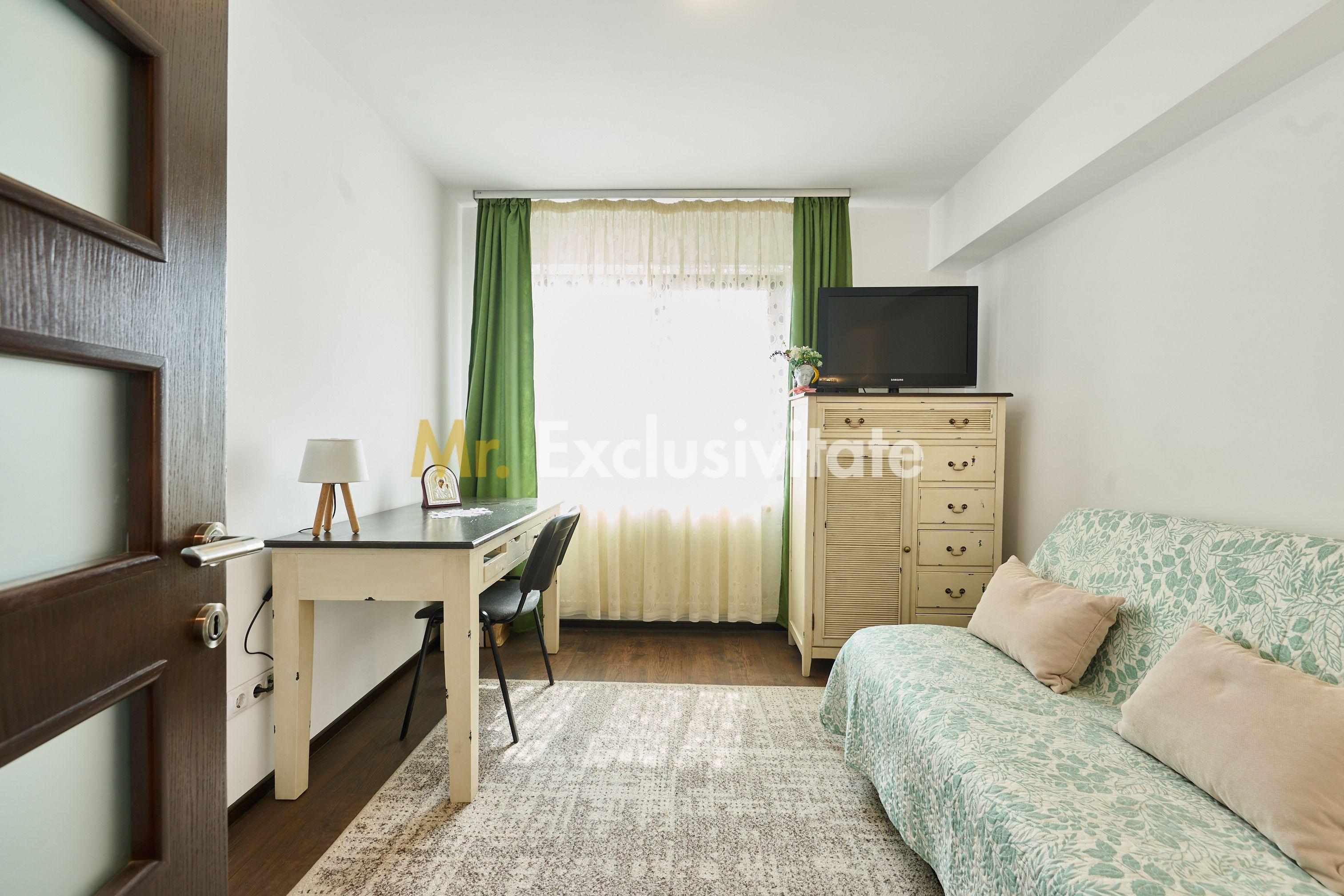 Apartament 3 camere Pitești, zonă Ultracentrala- etaj intermediar - 11