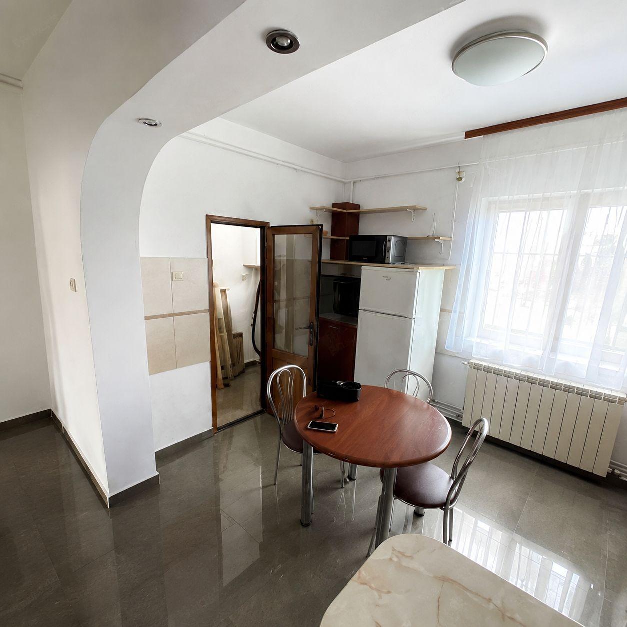 Apartament cu 3 camere, 90 mp, decomandat – lângă Medicină, Timișoara - 2