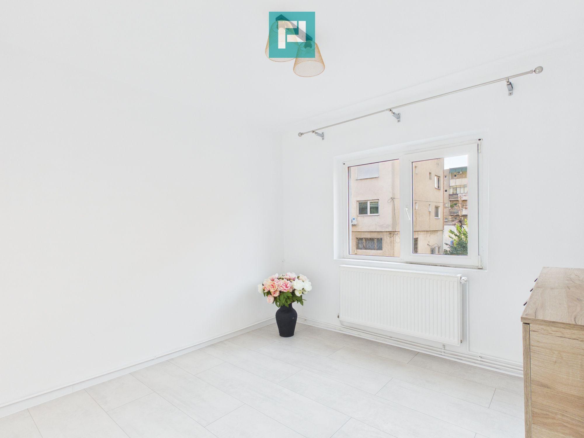 Apartament lux 3 camere de închiriat central Arad - 2