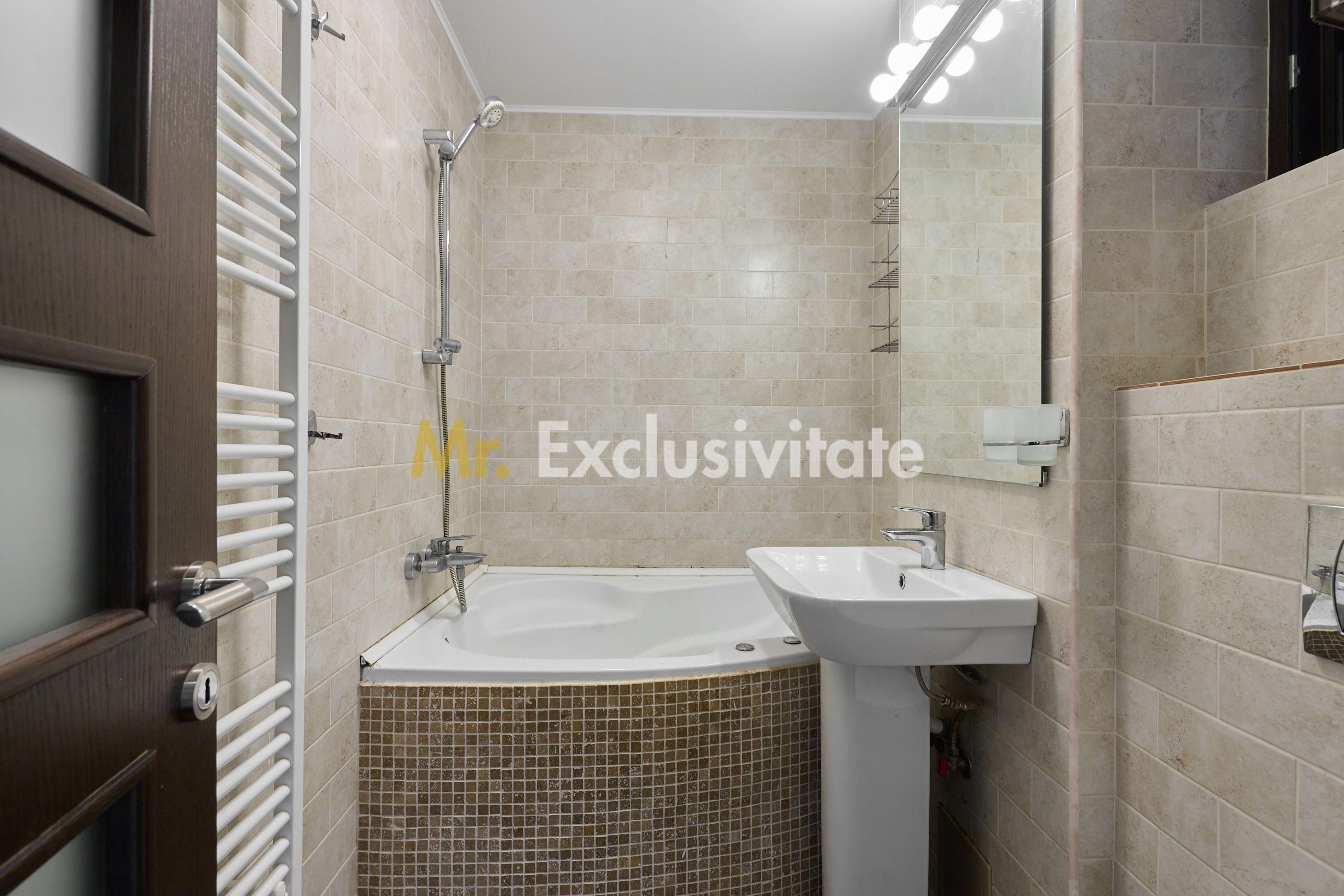 Apartament cu 3 camere în blocul Mobilux, Piața Vasile Milea - 10