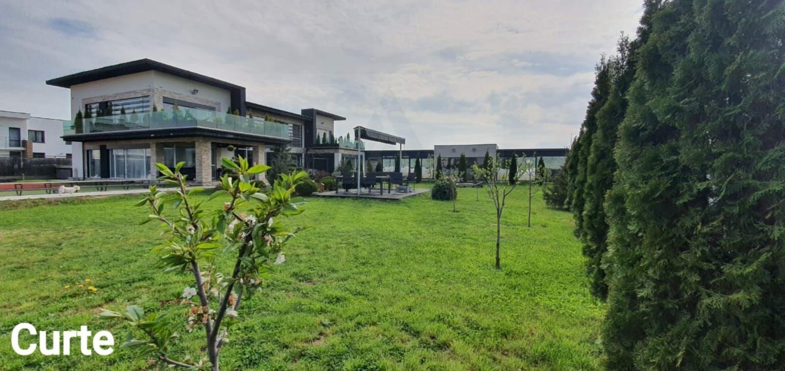 Vila ultrafinisata 550 mp utili si 2000 mp teren amenajat in Sibiu - 8