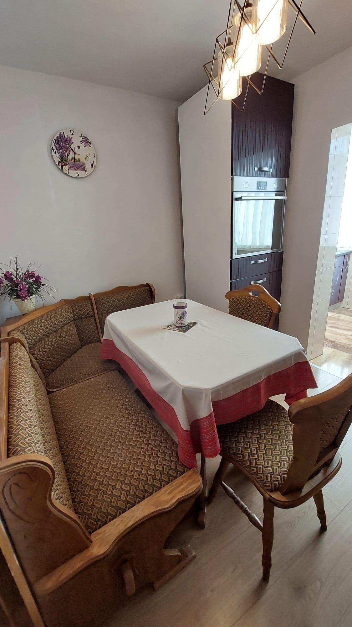 De închiriat apartament cu 3 camere, etaj 1, Siderurgistilor, 400 euro - 13