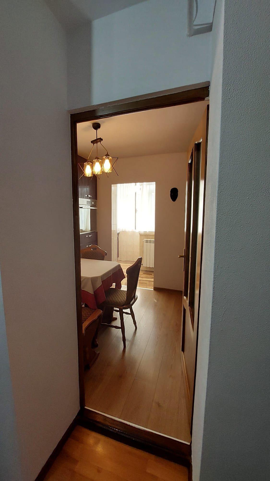 De închiriat apartament cu 3 camere, etaj 1, Siderurgistilor, 400 euro - 14