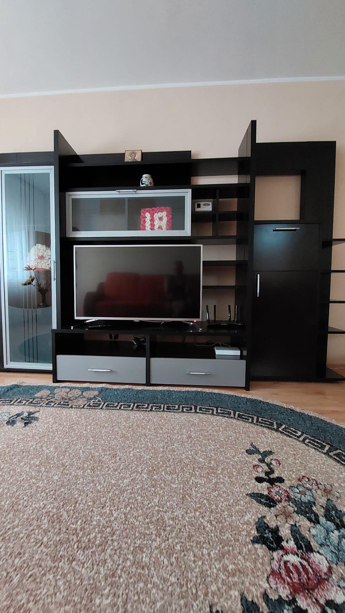 De închiriat apartament cu 3 camere, etaj 1, Siderurgistilor, 400 euro - 3