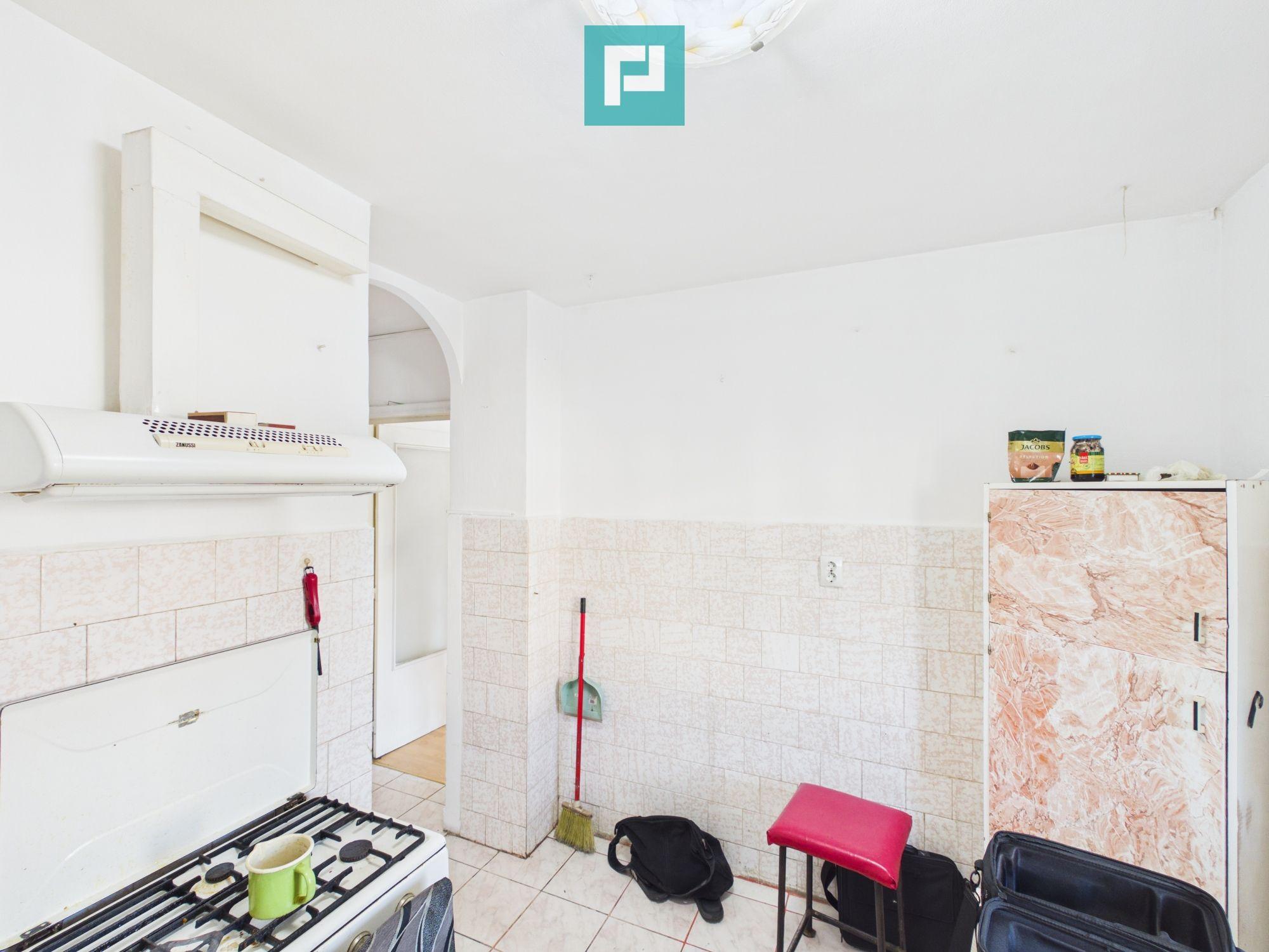 Apartament 3 camere, 64 mp, Str. Aluminei, Oradea - 11
