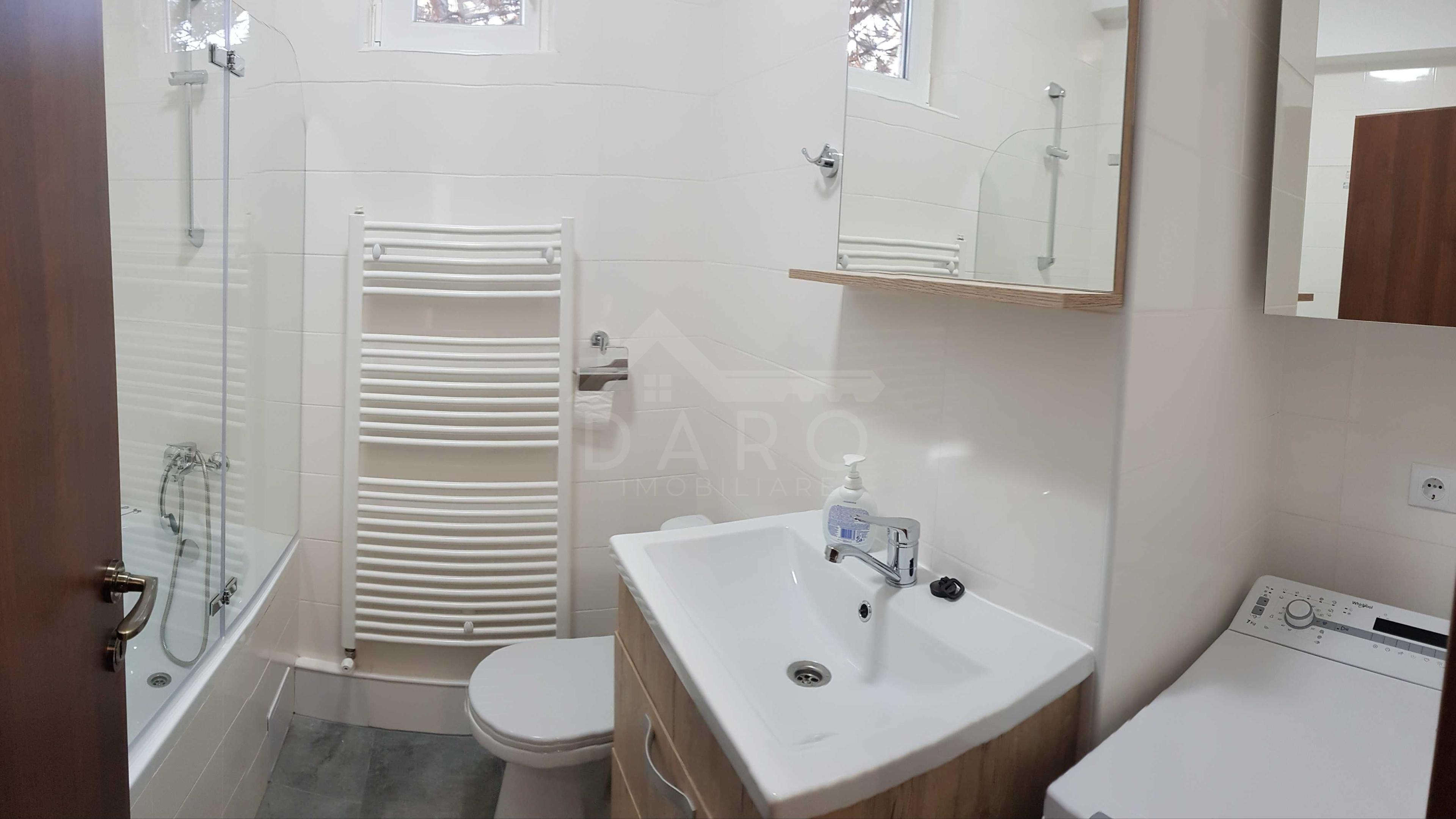 Închiriez apartament 4 camere zona rezidențială - 7